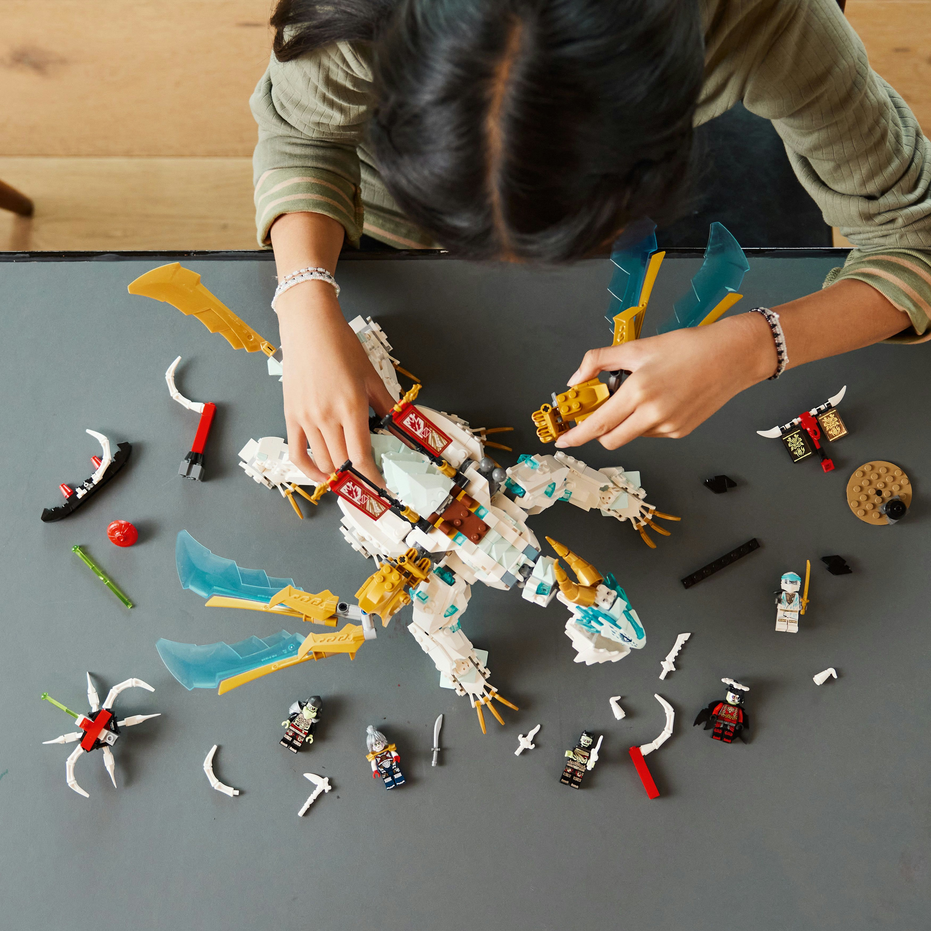 Конструктор LEGO Ninjago Істота Крижаний Дракон Зейна, 973 деталей (71786) - фото 3