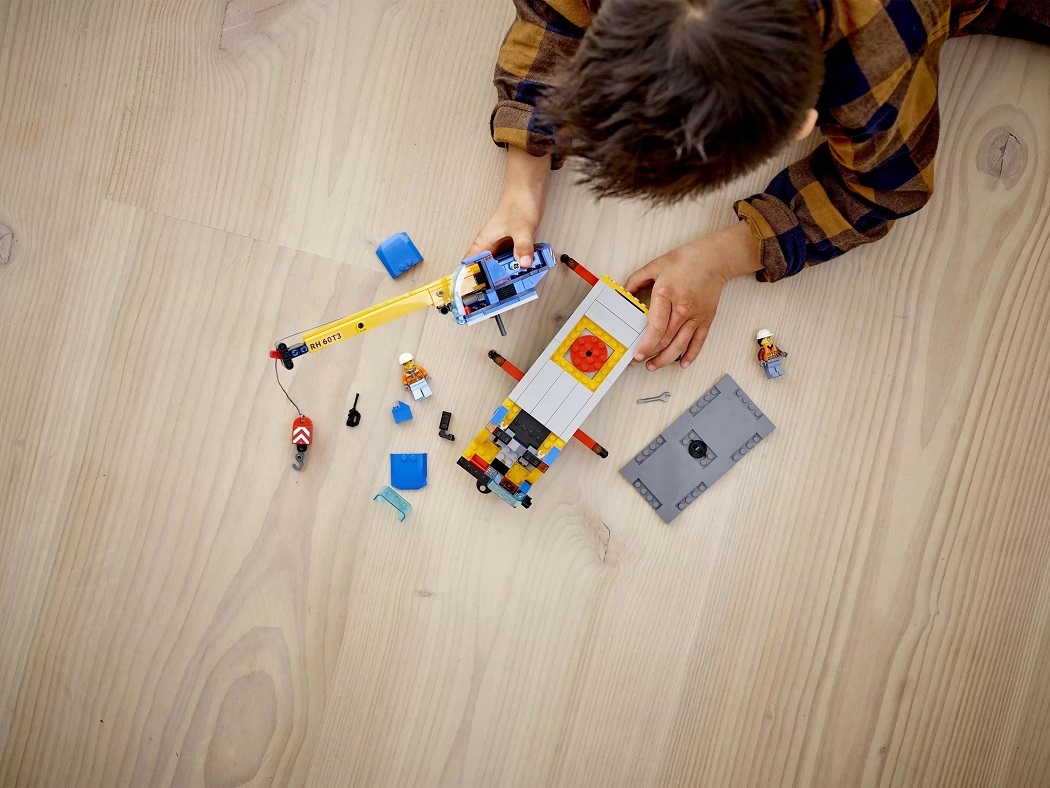 Конструктор LEGO City Мобільний кран, 340 деталей (60324) - фото 10