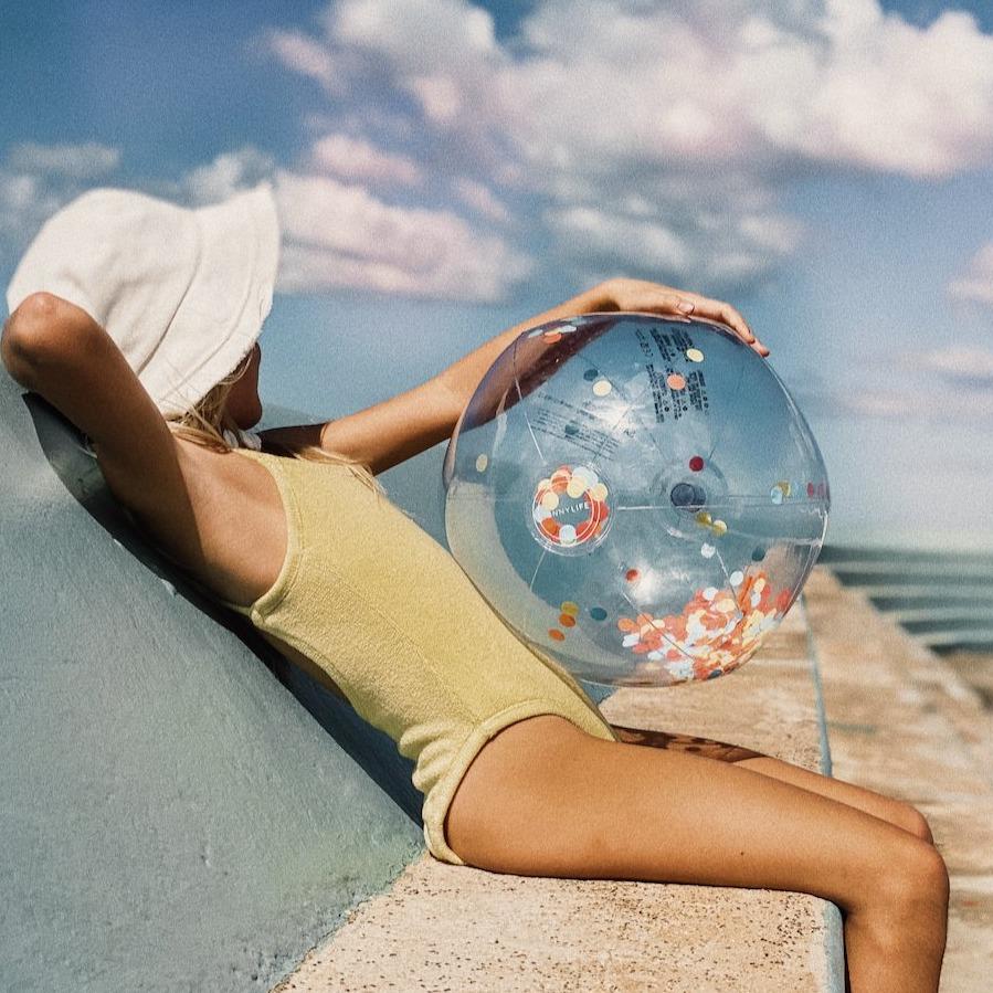 Надувной пляжный мяч Sunny Life Конфетти (S1PBSNCF) - фото 2