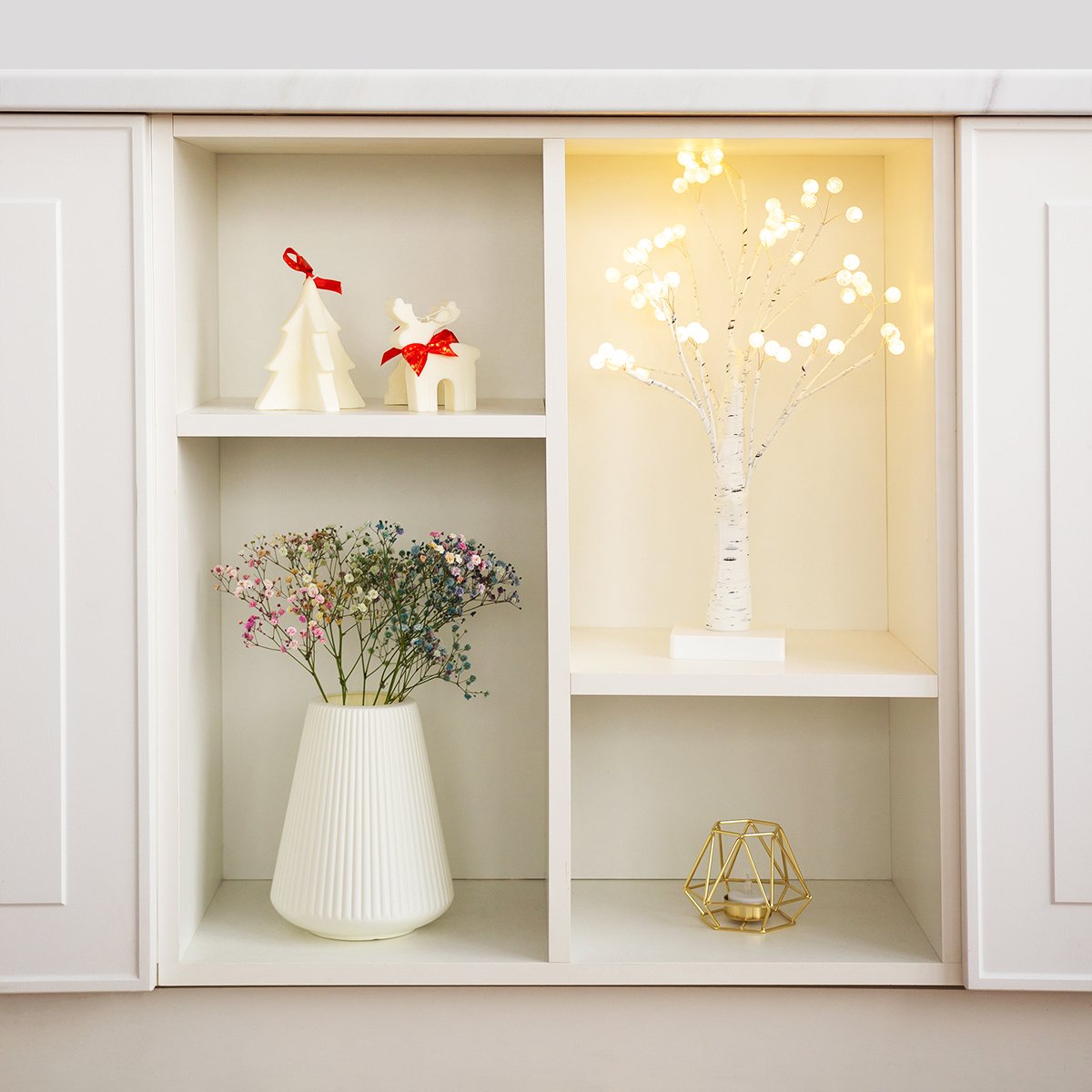 Ваза декоративна МВМ My Home, 20 см, біла (DH-FLOWERS-04 WHITE) - фото 3