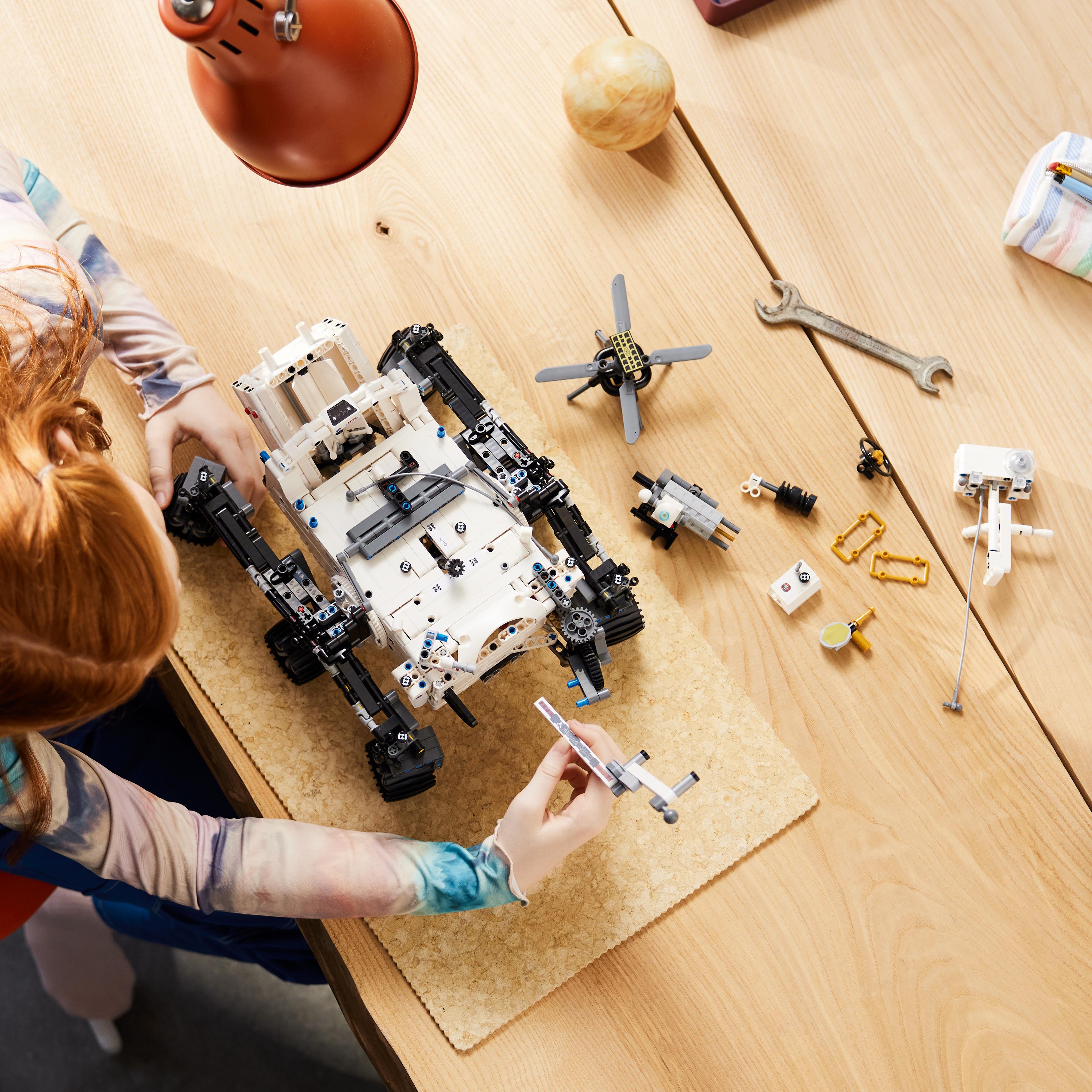 Конструктор LEGO Technic Місія NASA Марсохід "Персеверанс", 1132 деталі (42158) - фото 5