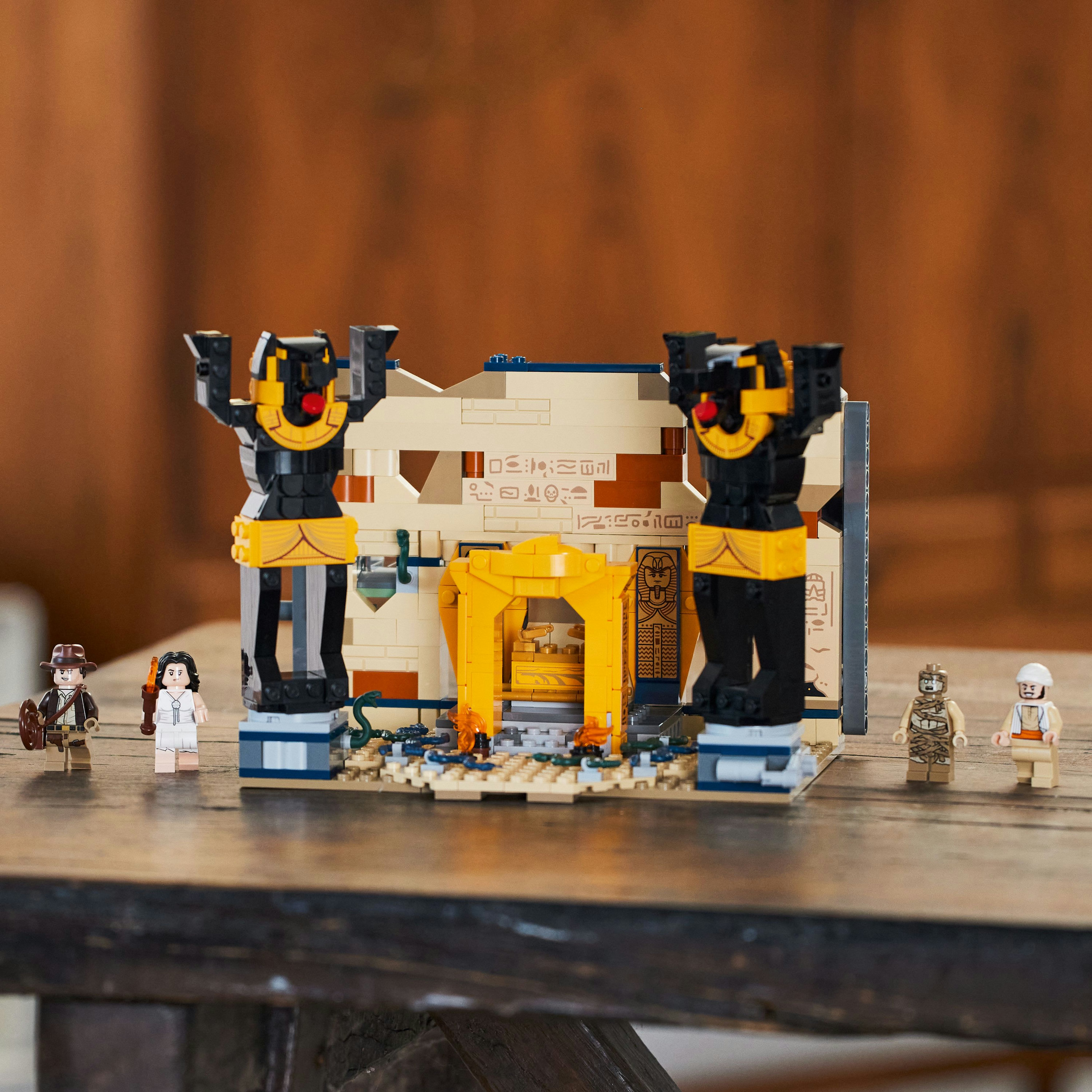 Конструктор LEGO Indiana Jones Втеча із загубленої гробниці, 600 деталей (77013) - фото 8