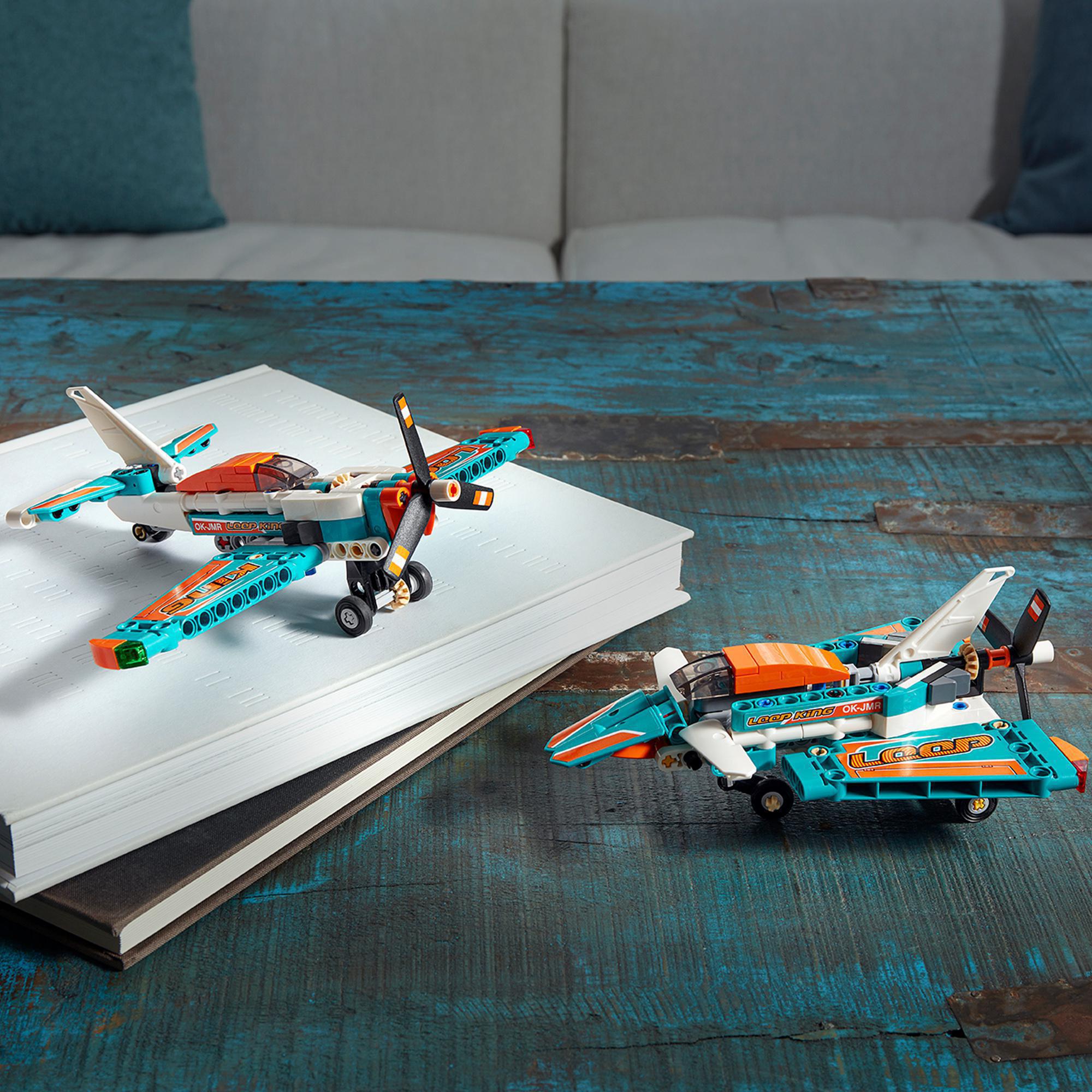 Конструктор LEGO Technic Спортивный самолет, 154 детали (42117) - фото 11