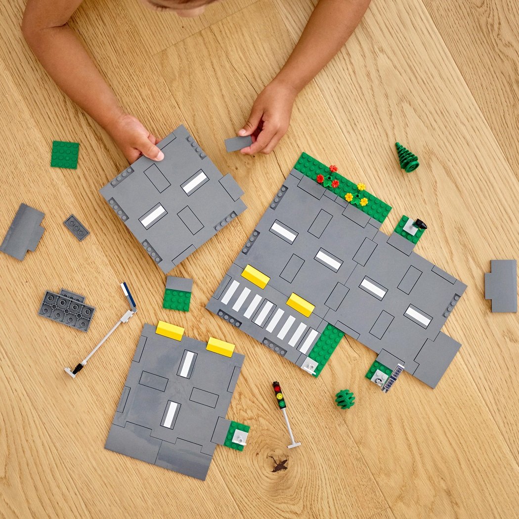 Конструктор LEGO City Дорожні плити, 112 деталей (60304) - фото 8