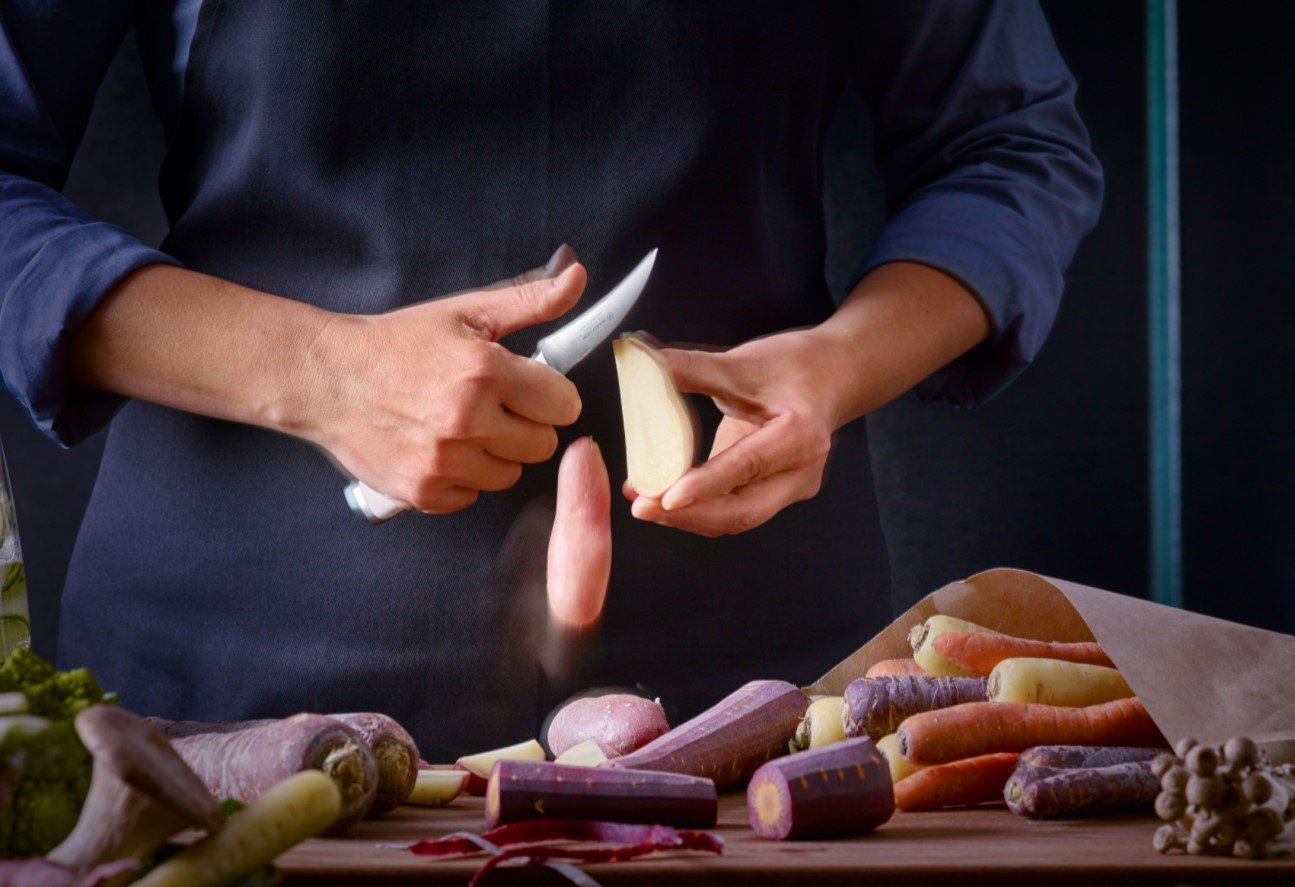 Нож для очистки овощей Wuesthof Classic Ikon Crème, 7 см (1040432207) - фото 4