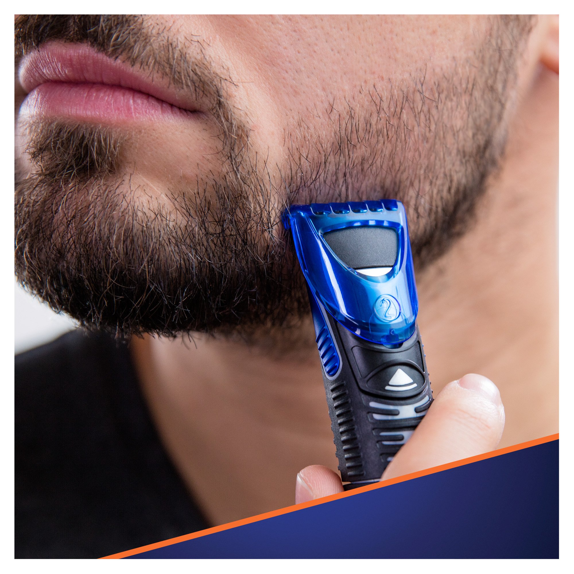 Бритва-стайлер Gillette Fusion 5 ProGlide Styler з 1 змінним картриджем ProGlide Power + 3 насадки для моделювання бороди та вусів - фото 3