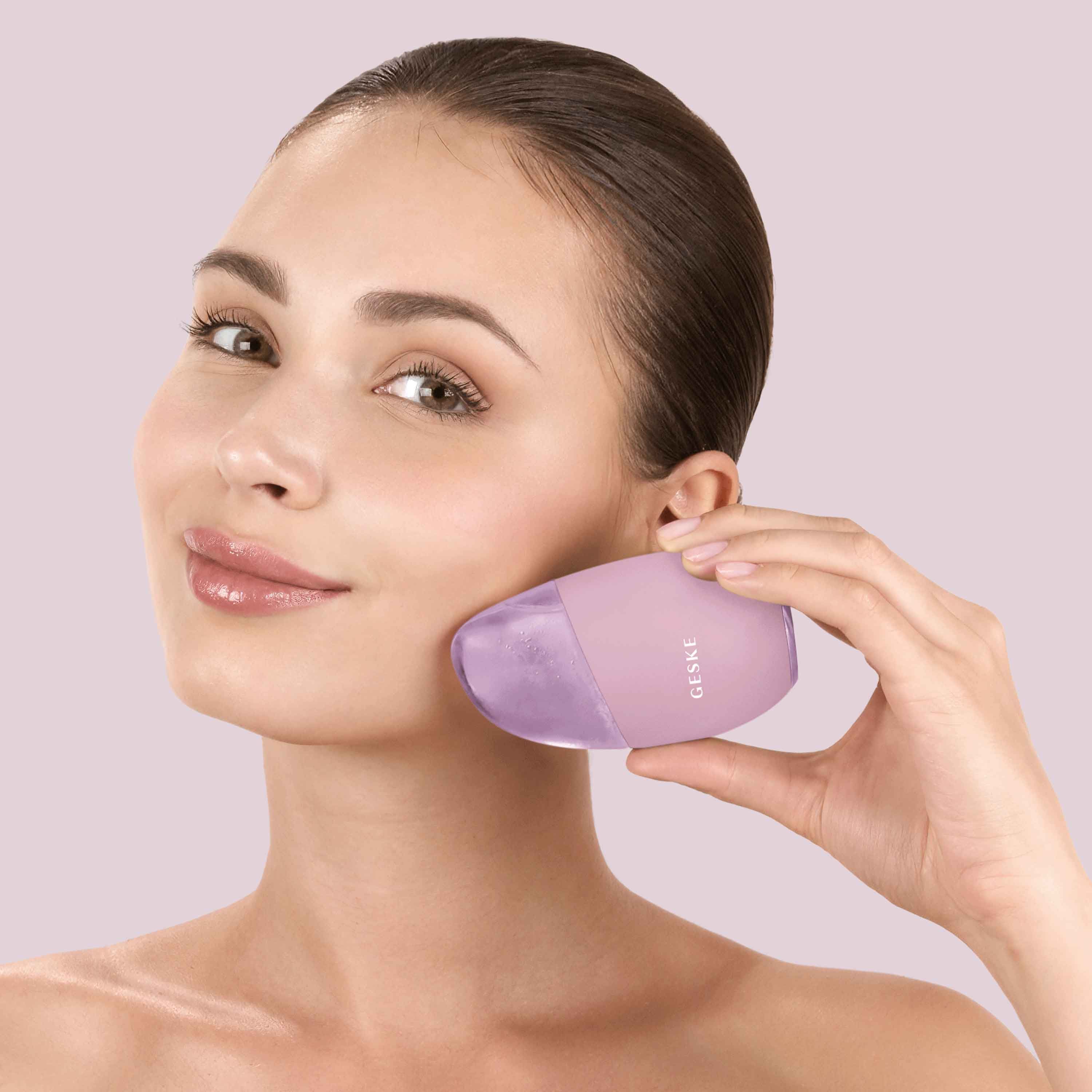 Масажер для очей та обличчя GESKE Cool & Warm Eye and Face Massager 7 в 1 рожевий - фото 9