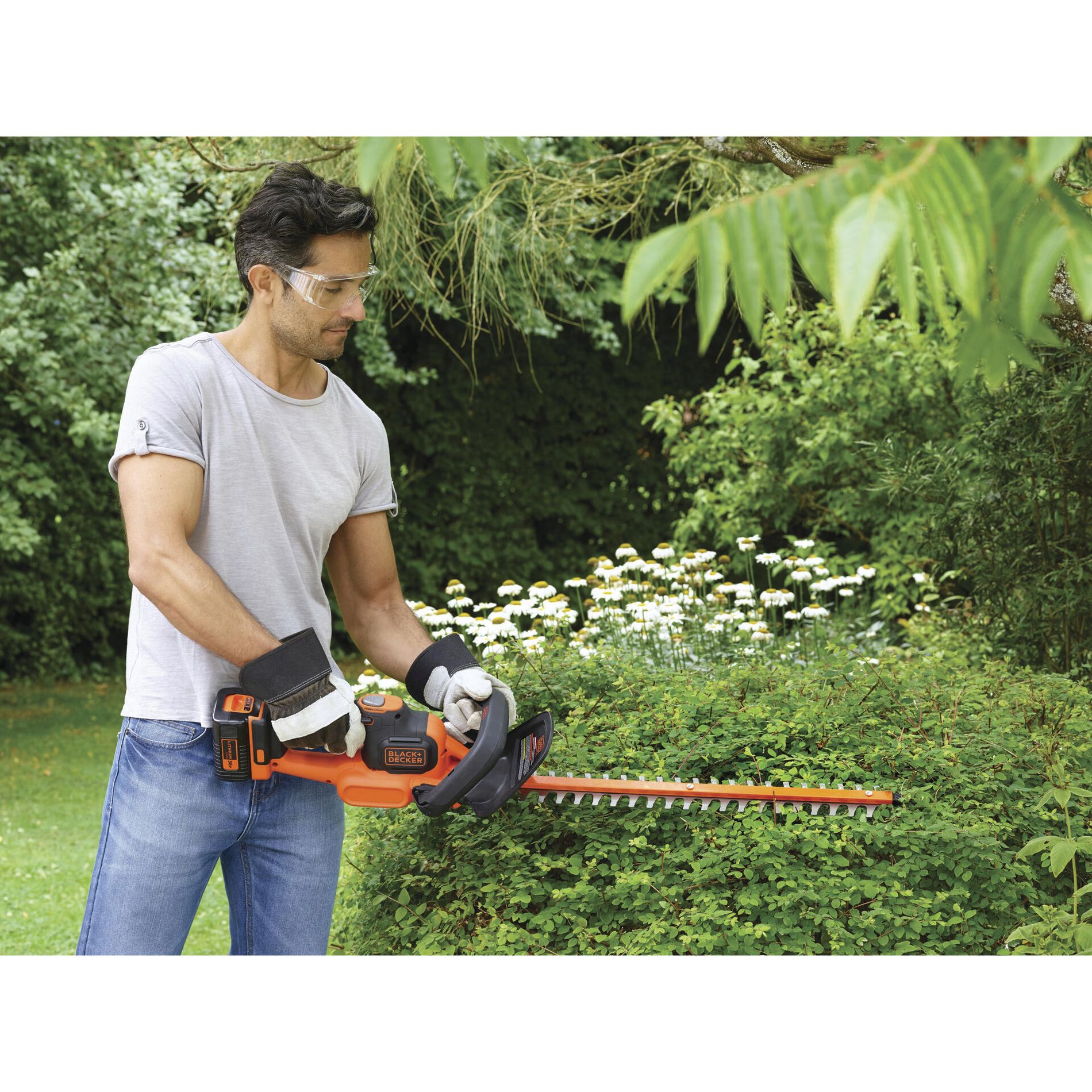 Кусторез Black+Decker аккумуляторный (GTC36552PC-QW) - фото 4