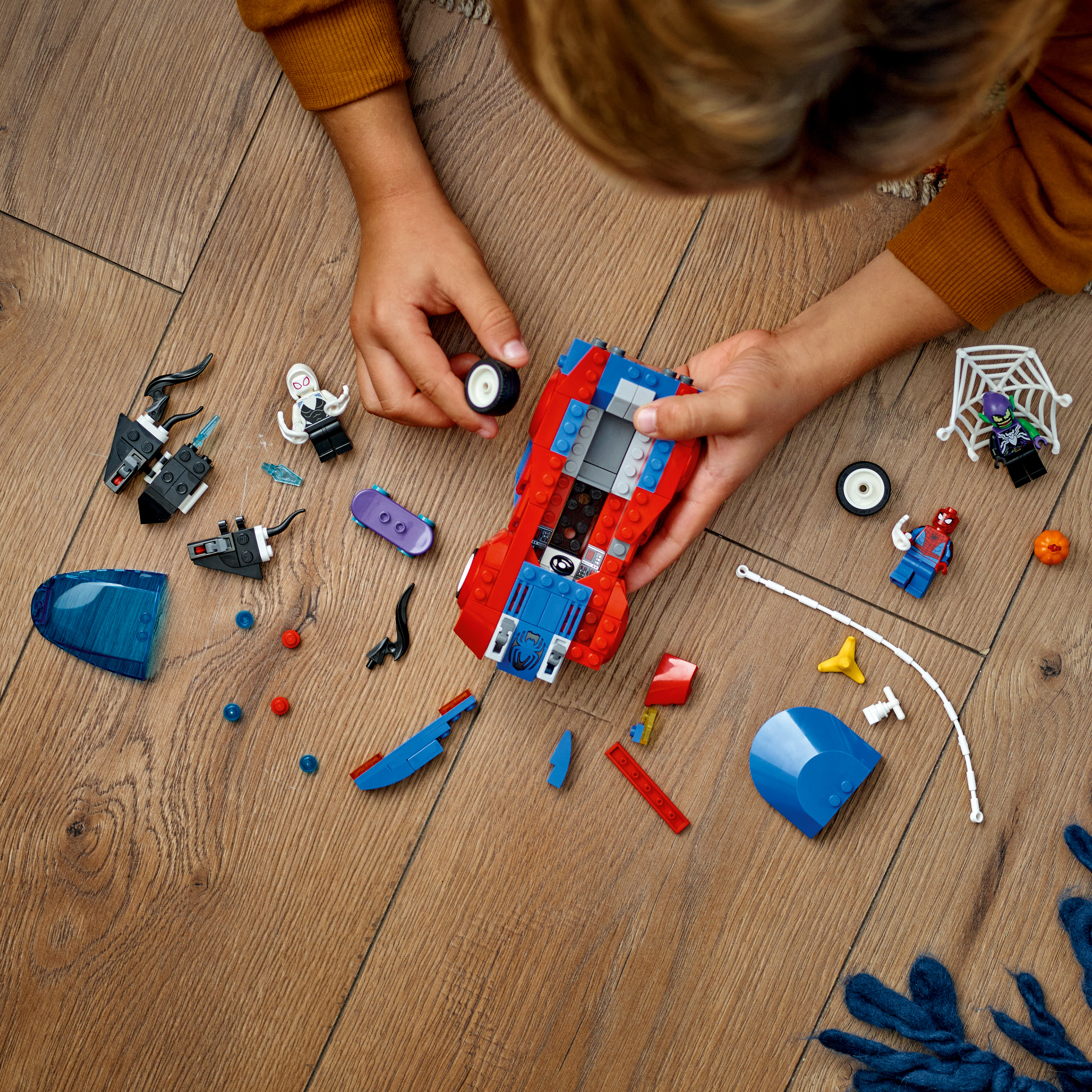 Конструктор LEGO Super Heroes Автомобиль для гонки Человека-Паука и Зеленый Гоблин с ядом Венома 227 детали (76279) - фото 3