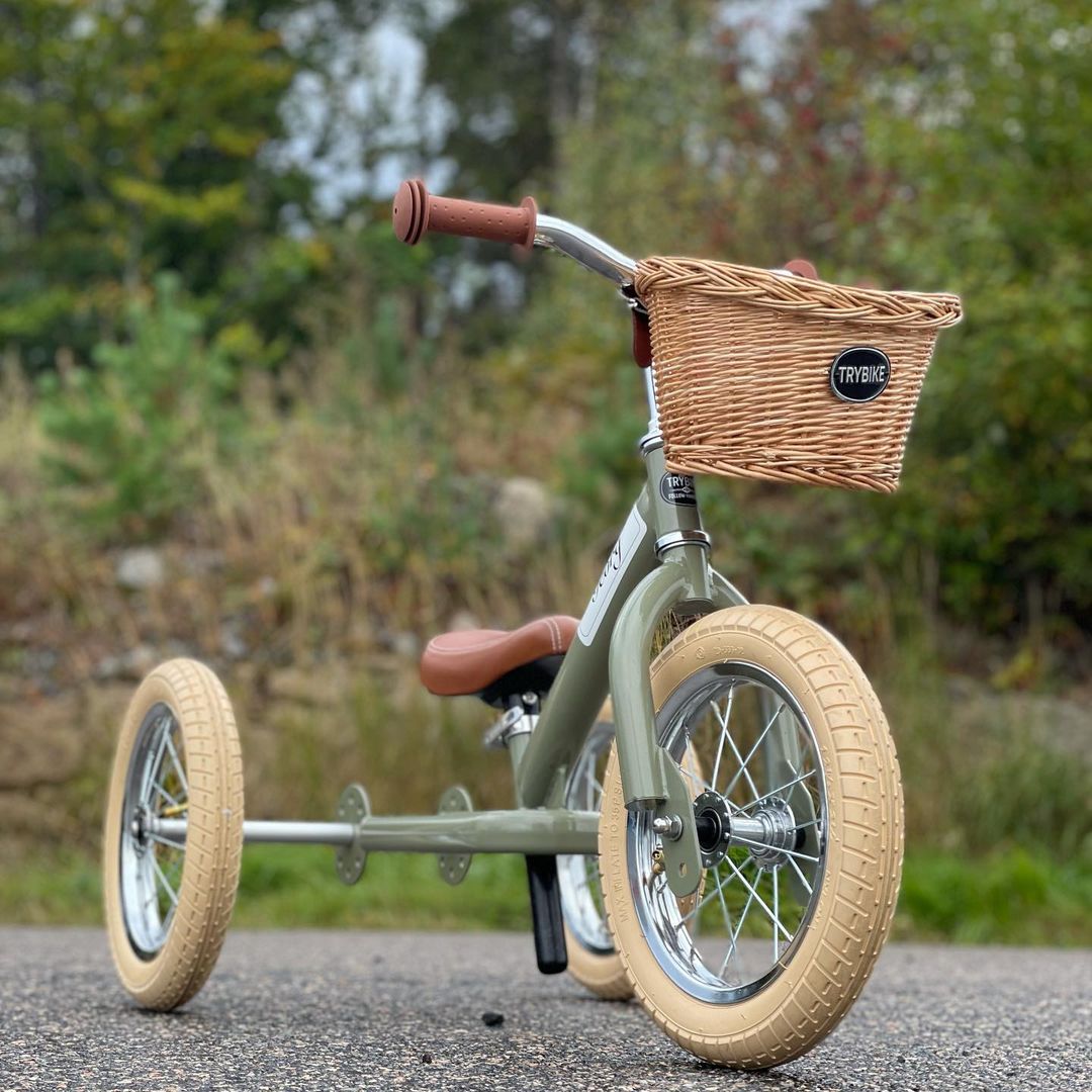 Велосипедная плетеная корзина Trybike для беговела, с кожаными ремнями (TBS-200-BSK) - фото 4