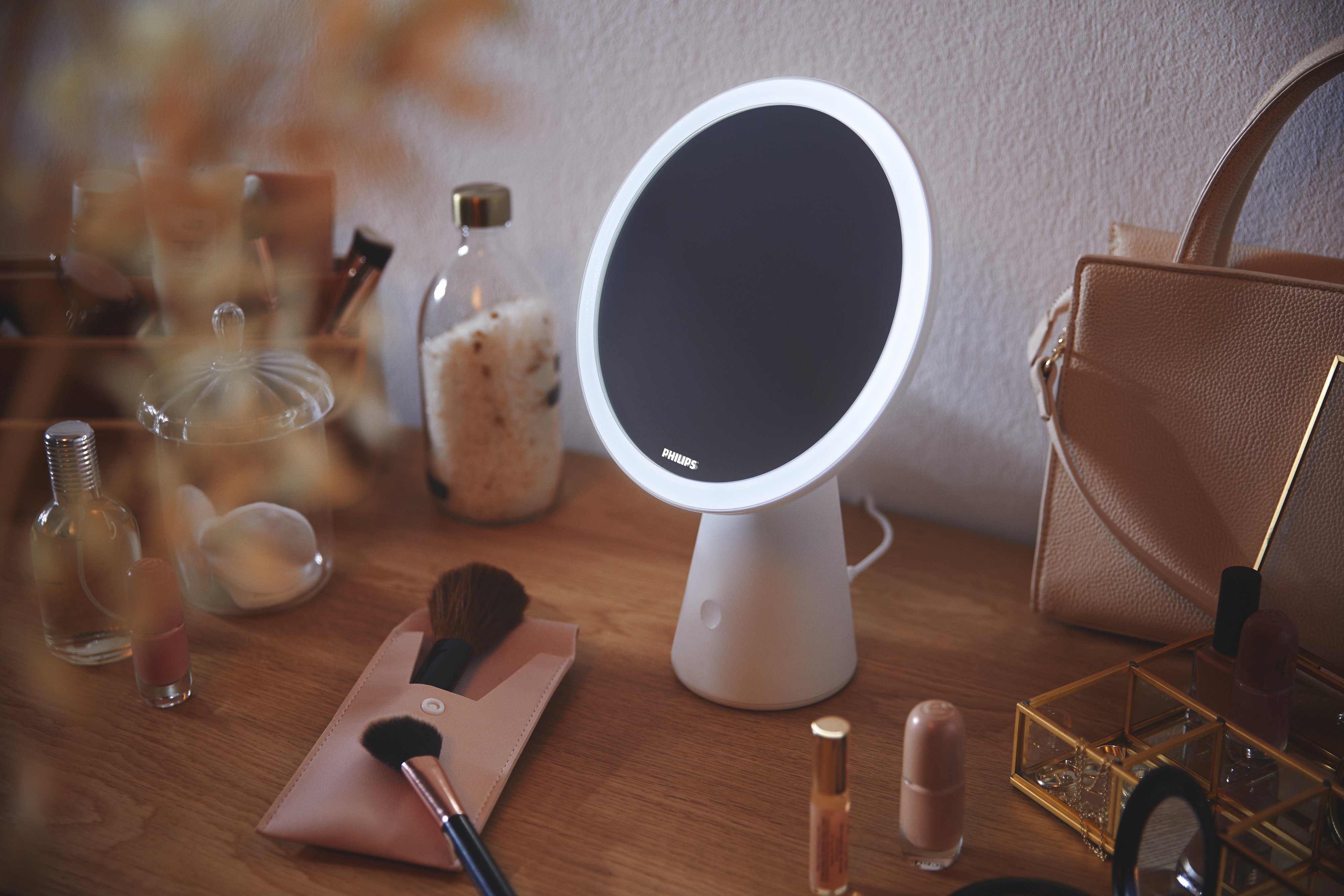 Дзеркало косметичне Philips Mirror Light EyeComfort 4.5W з акумулятором біле (929003195007) - фото 6