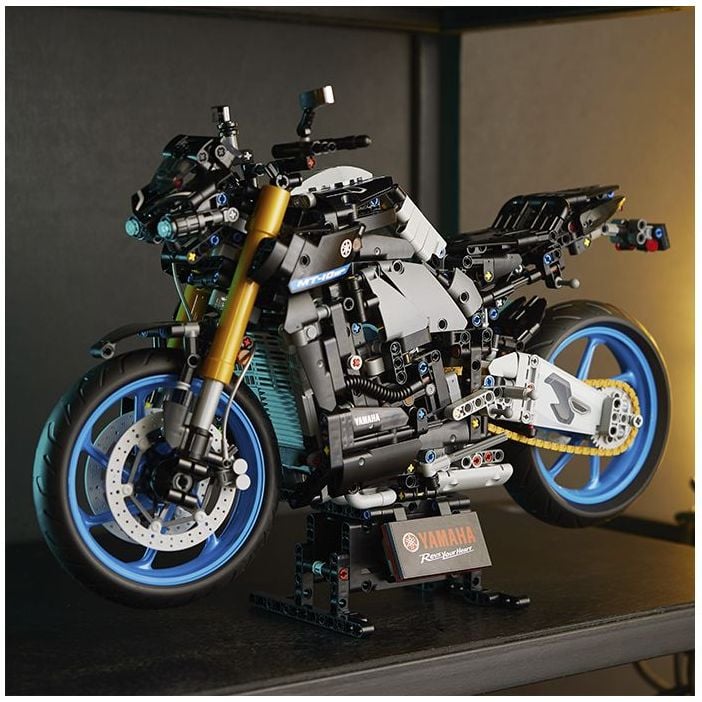 Конструктор LEGO Technic Yamaha MT-10 SP, 1478 деталей (42159) - фото 3