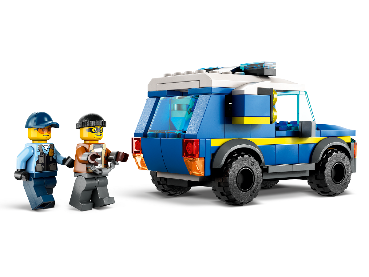 Конструктор LEGO City Центр управления спасательным транспортом, 706 деталей (60371) - фото 7