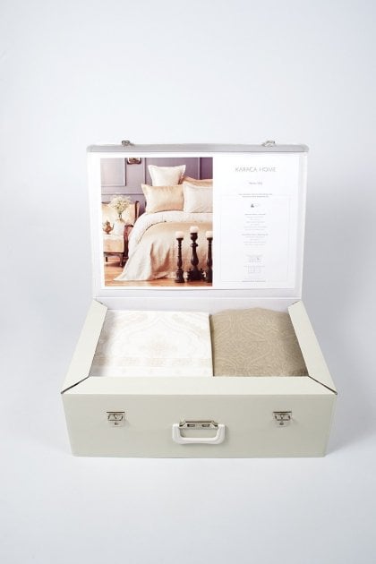 Набор постельного белья с покрывалом Karaca Home Nora bej, евро, бежевый, 9 предметов (svt-2000022209236) - фото 4