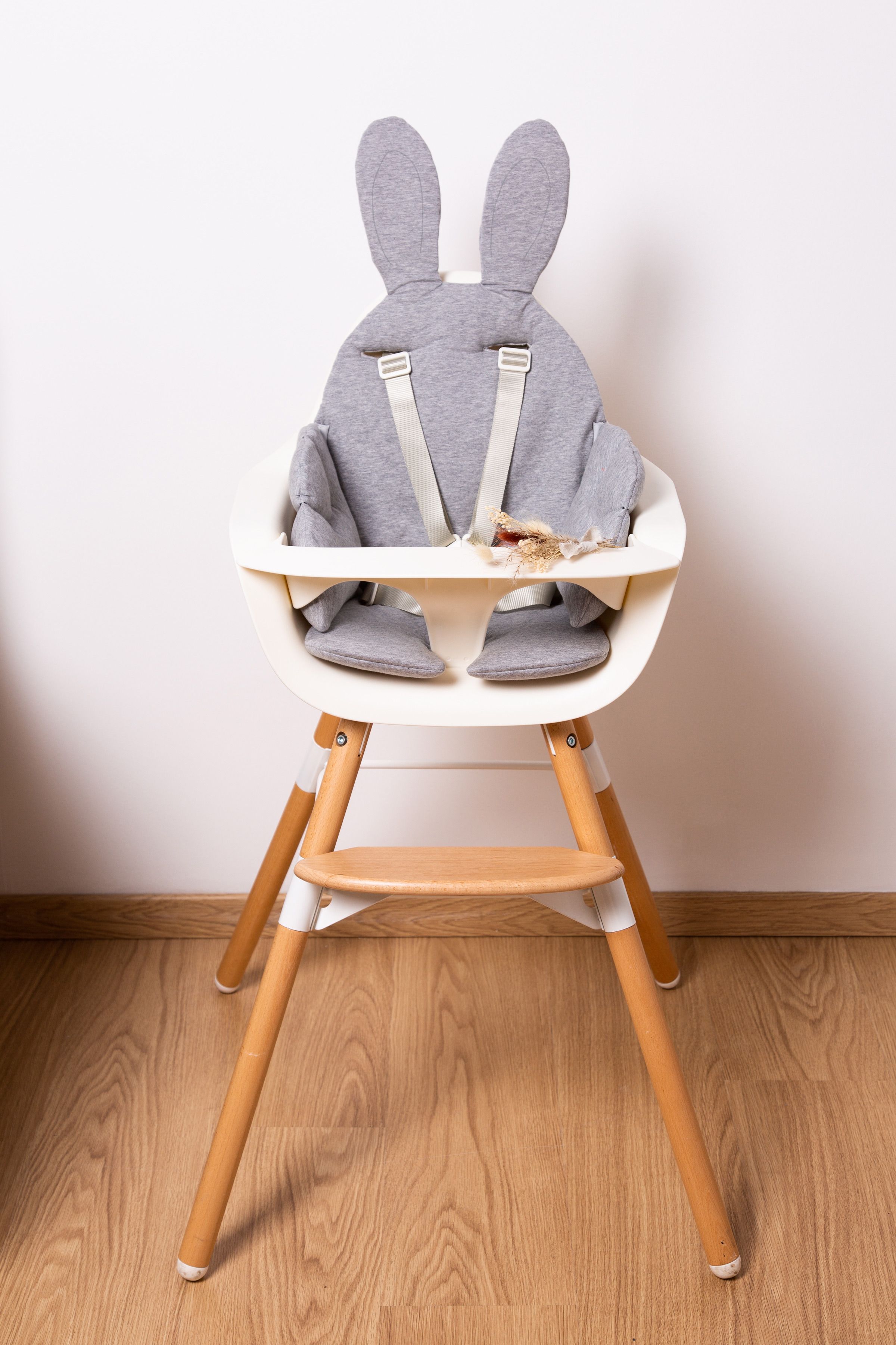 Універсальна подушка для стільця для годування Childhome, сірий кролик (CCRASCJG) - фото 16