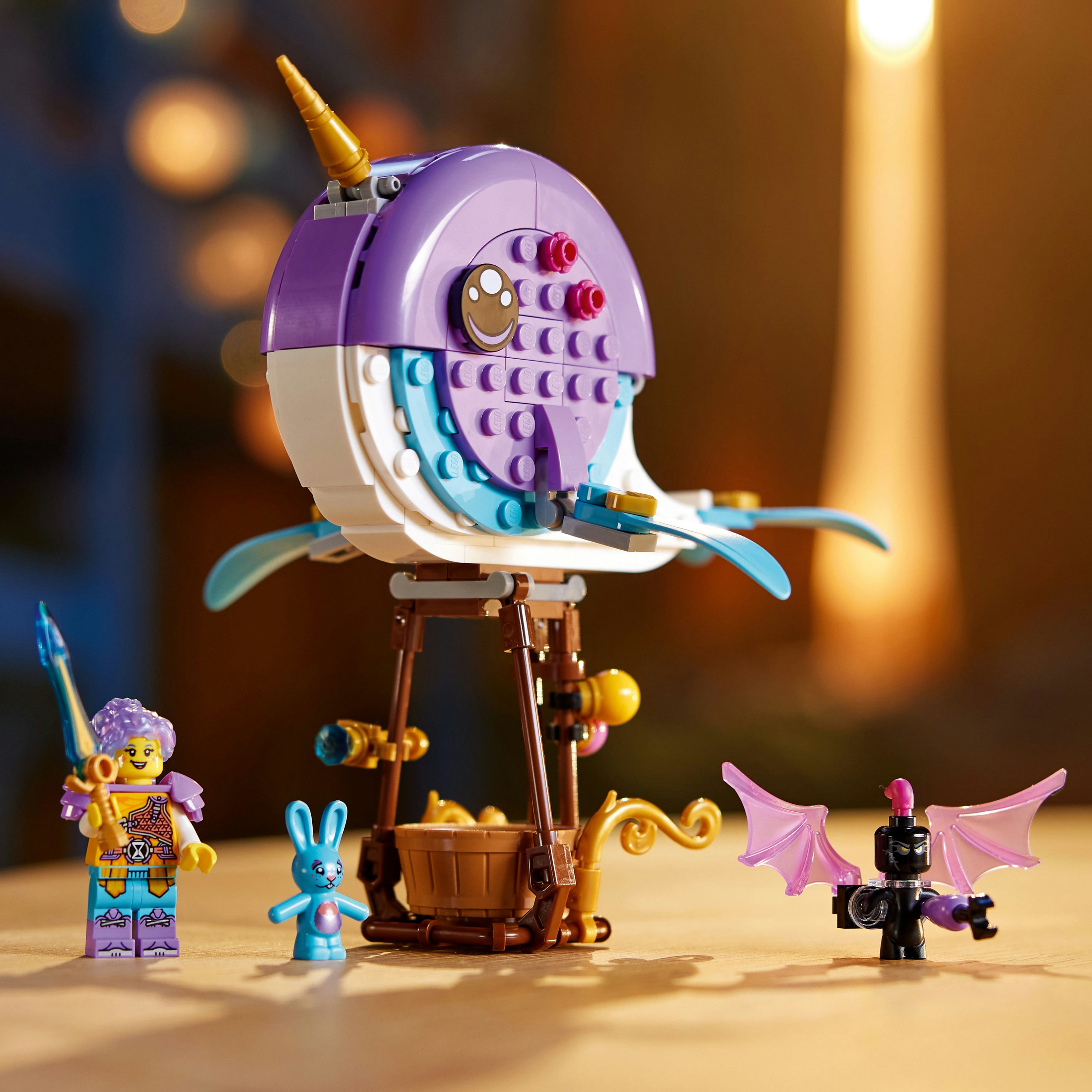 Конструктор LEGO DREAMZzz Воздушный шар Иззи Нарвал 156 детали (71472) - фото 4