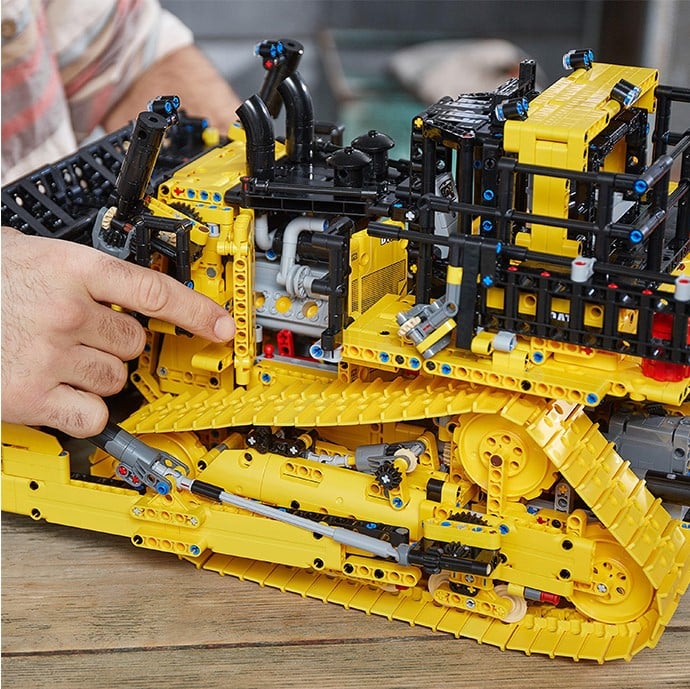 Конструктор LEGO Technic Бульдозер Cat D11, 3854 деталі (42131) - фото 11
