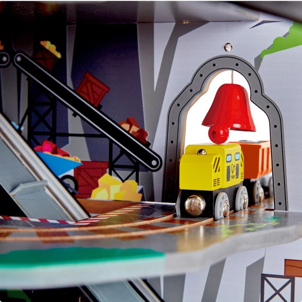 Іграшкова залізниця Hape Багаторівнева гірська шахта з аксесуарами (E3753) - фото 10