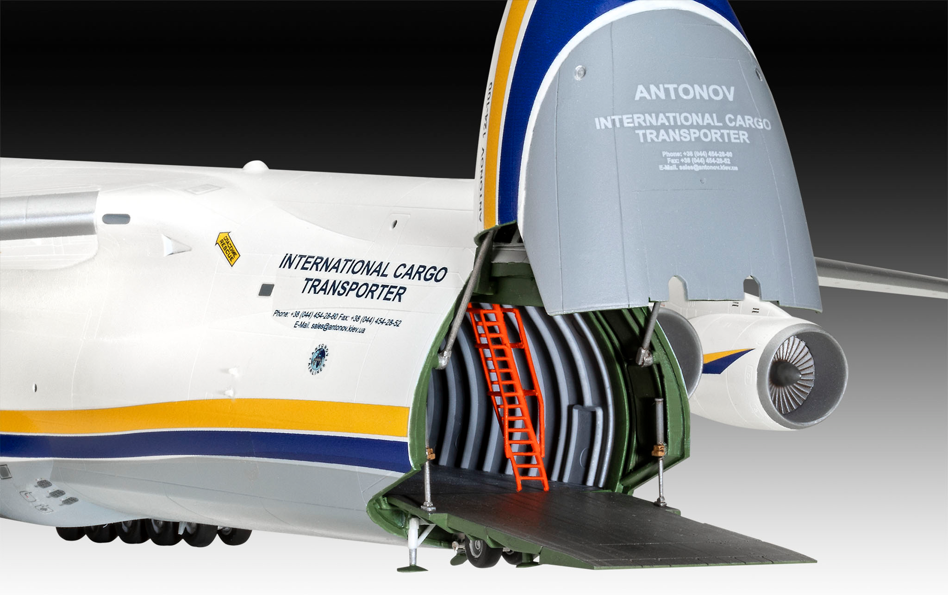 Сборная модель Revell Грузовой самолет АН-124 Руслан масштаб 1:144, 178 деталей (RVL-03807) - фото 4