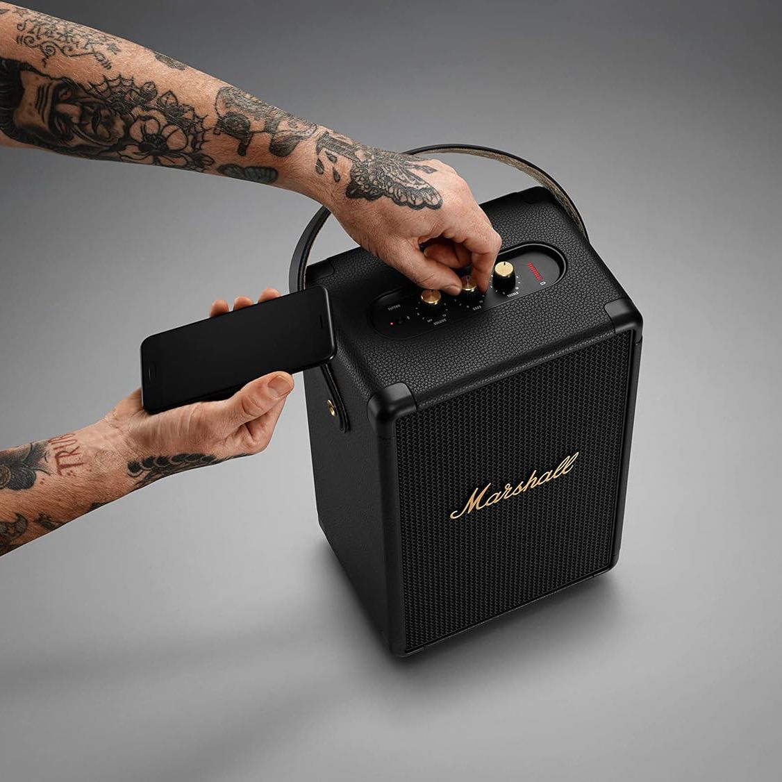 Портативная колонка Marshall Tufton Black and Brass - фото 5