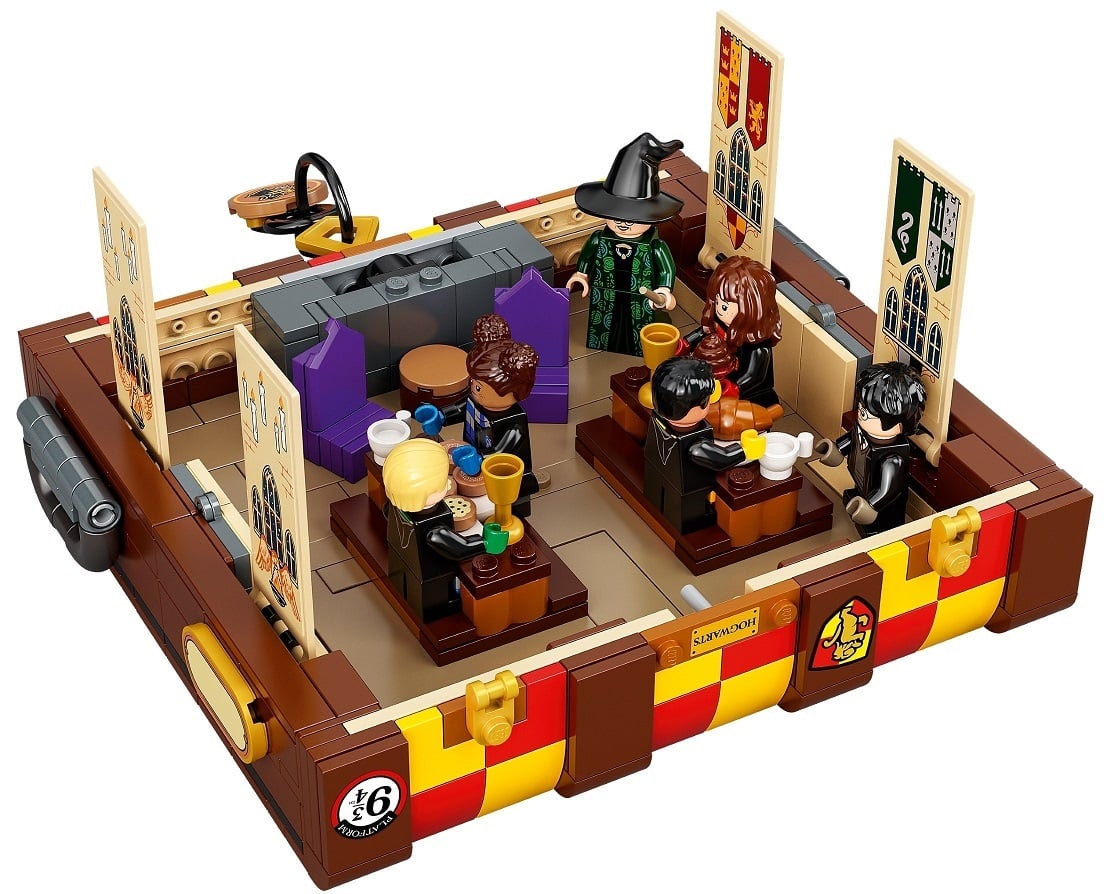 Конструктор LEGO Harry Potter Волшебный чемодан Хогвартса, 603 деталей (76399) - фото 6