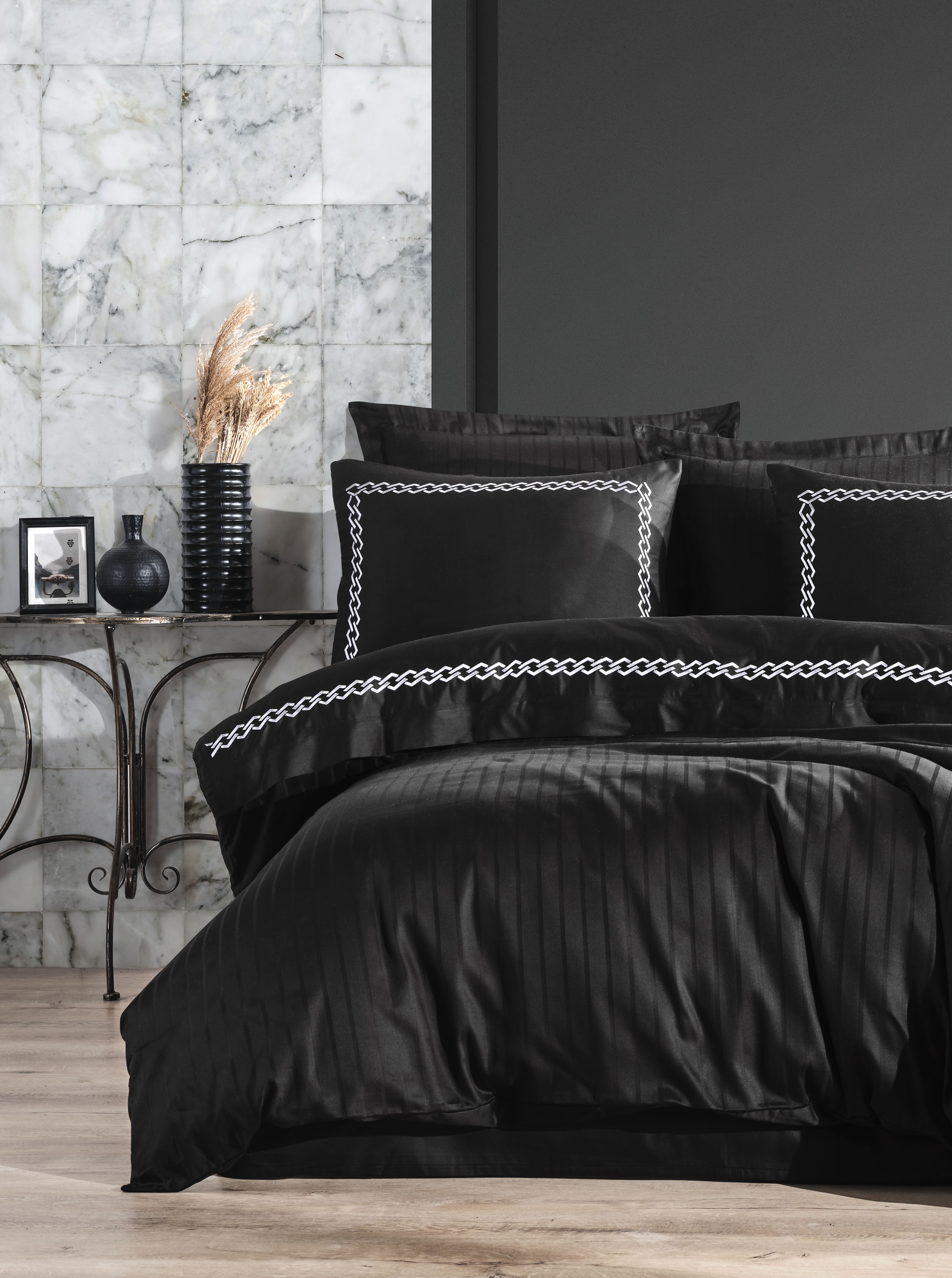 Комплект постельного белья Dantela Vita Nuans siyah сатин с вышивкой евро черный (svt-2000022321556) - фото 2