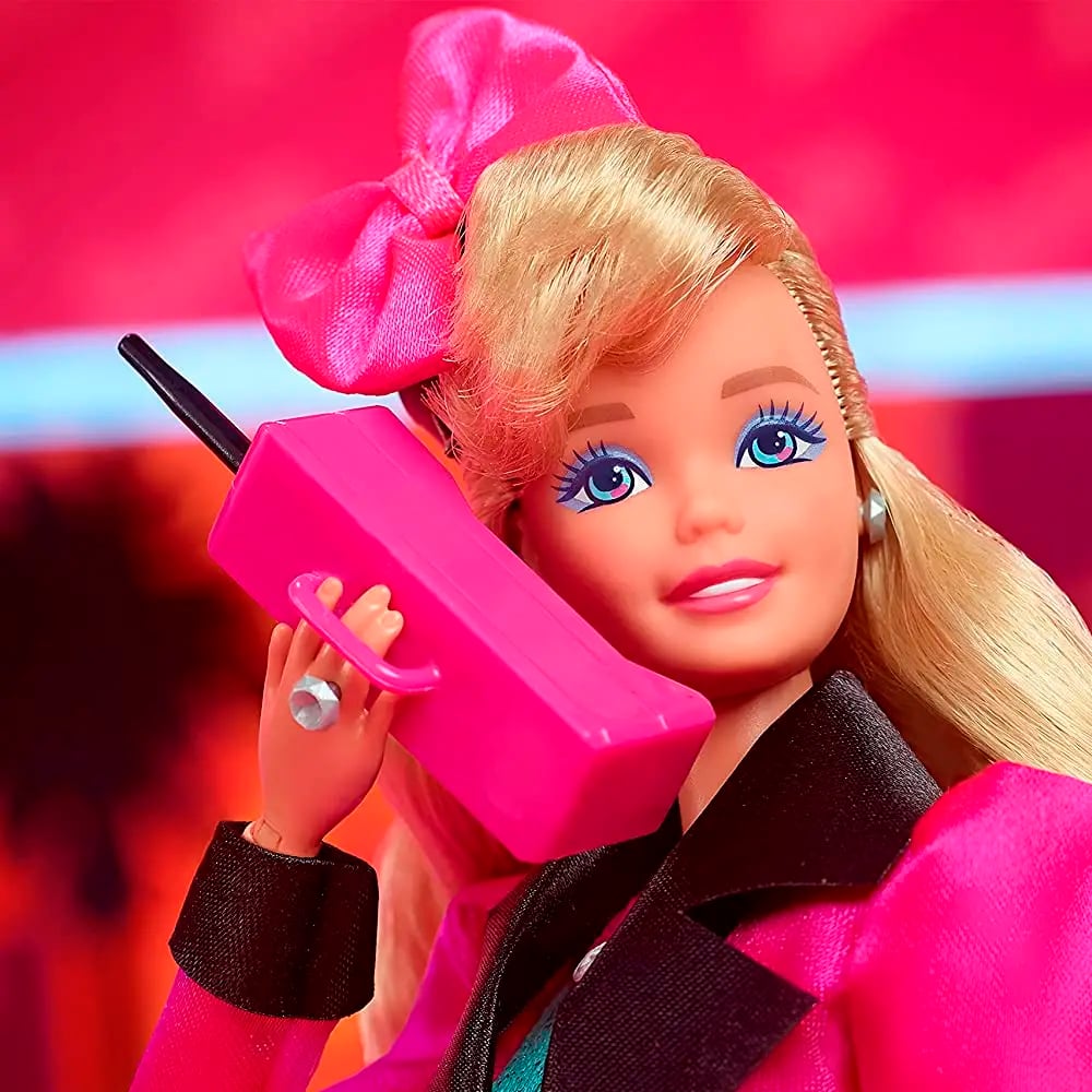 Колекційна лялька Barbie Кар'єристка Ностальгія (GXL24) - фото 4