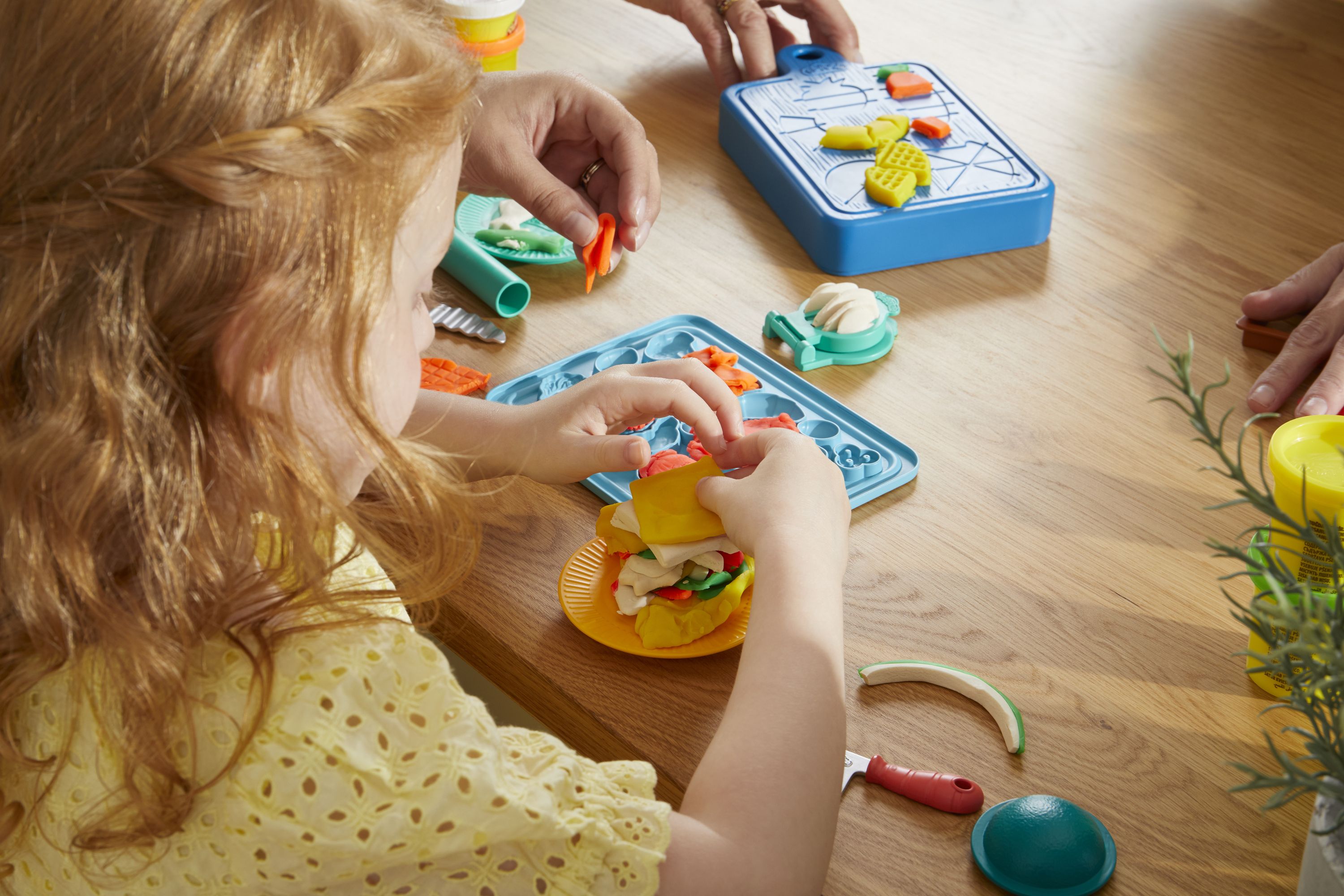 Игровой набор с пластилином Hasbro Play-Doh Маленький Шеф (F6904) - фото 4