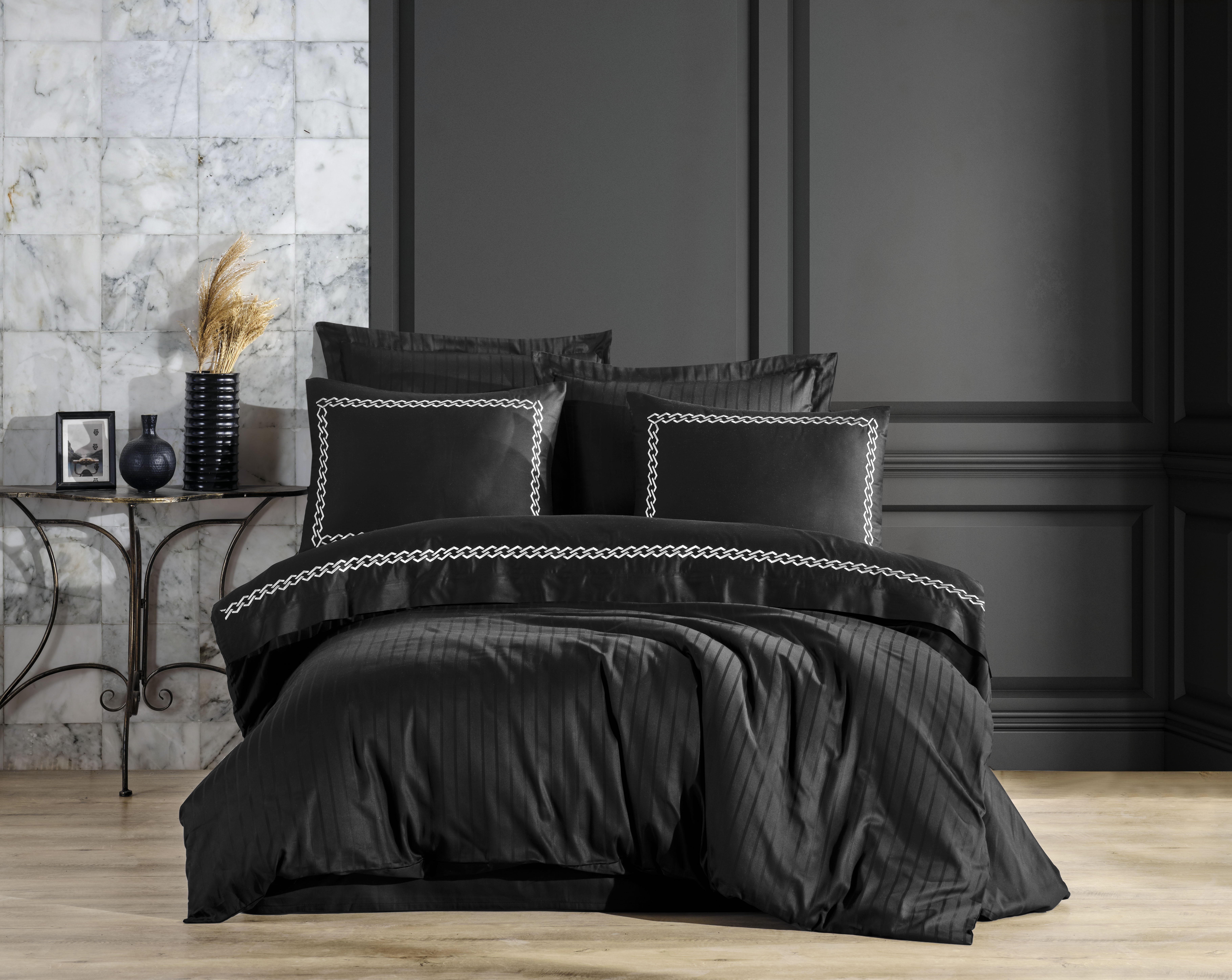 Комплект постельного белья Dantela Vita Nuans siyah сатин с вышивкой евро черный (svt-2000022321556) - фото 1