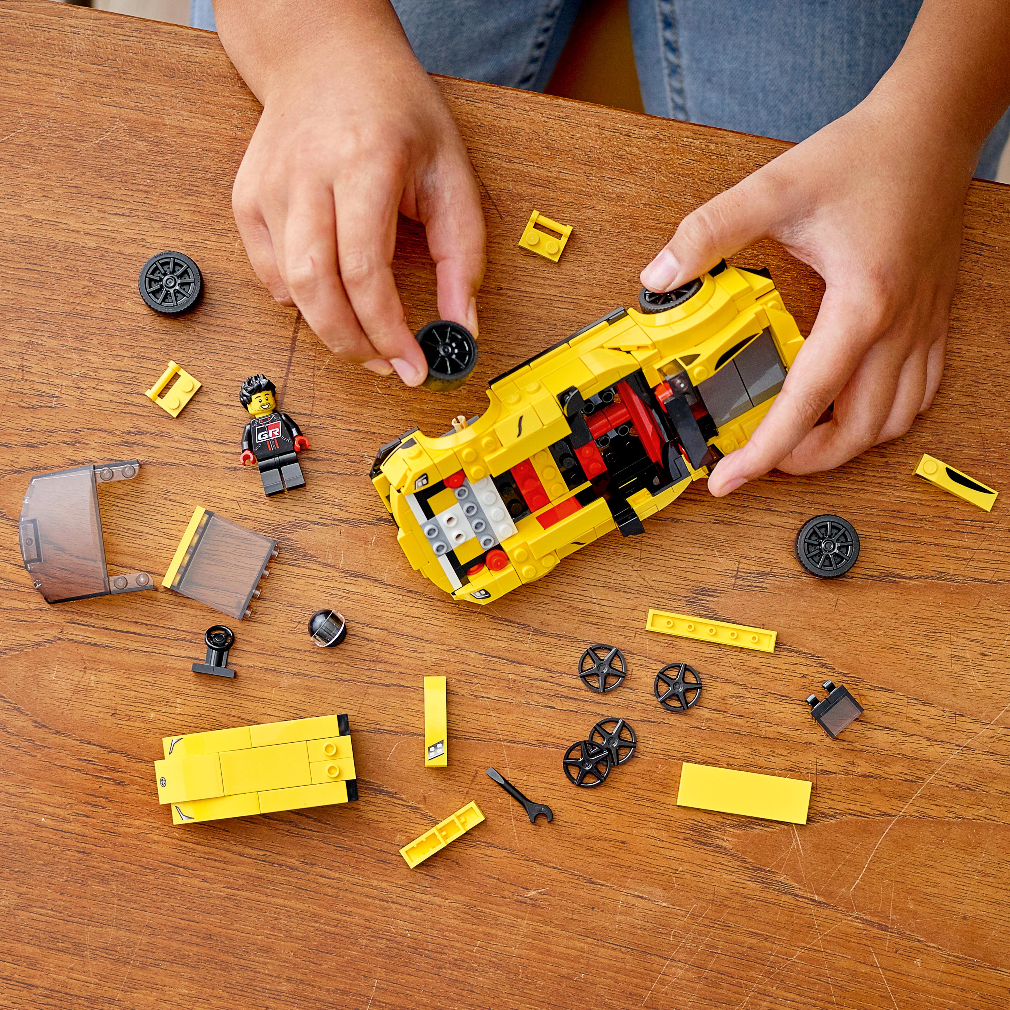 Конструктор LEGO Speed Champions Toyota GR Supra, 299 деталей (76901) - фото 3