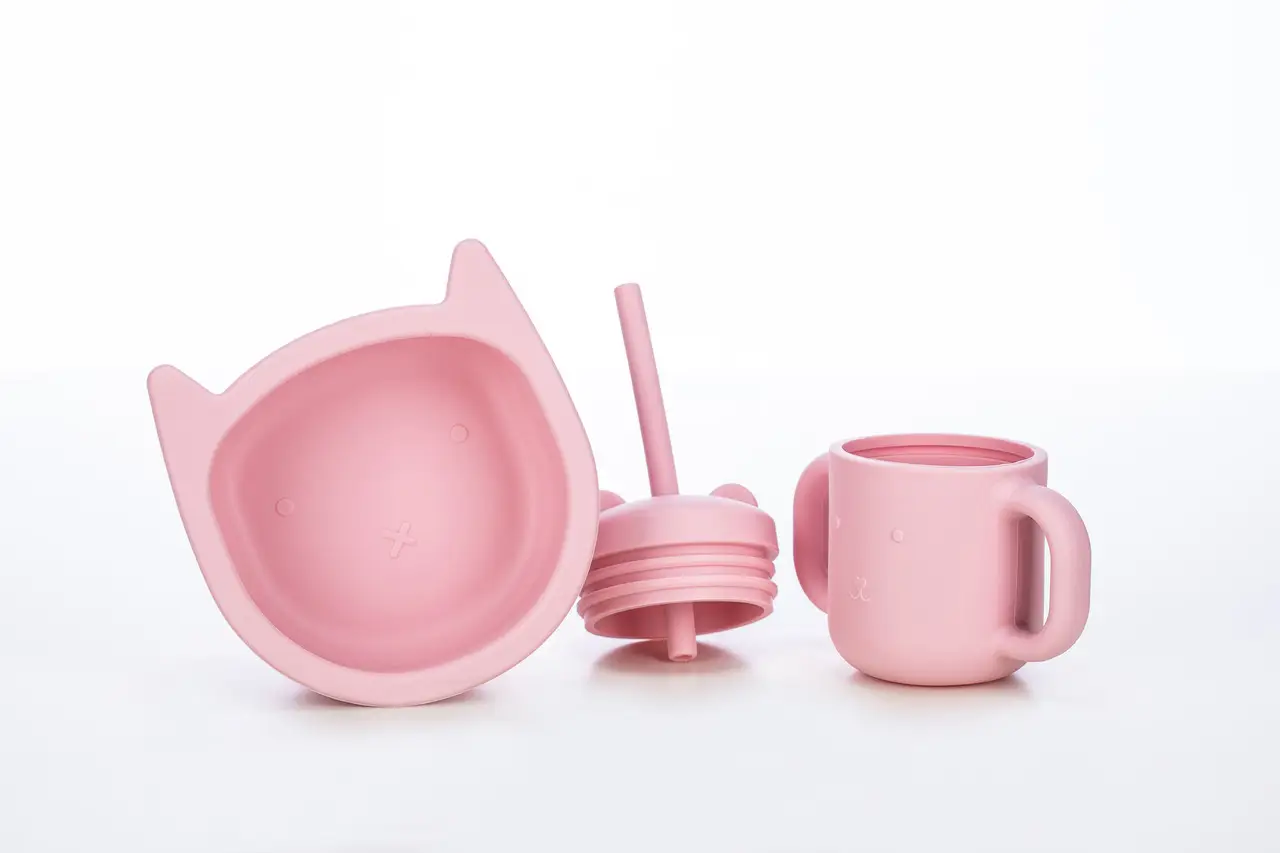 Силиконовая детская чашка FreeOn Silicone с ручками и соломинкой розовая (46361) - фото 4
