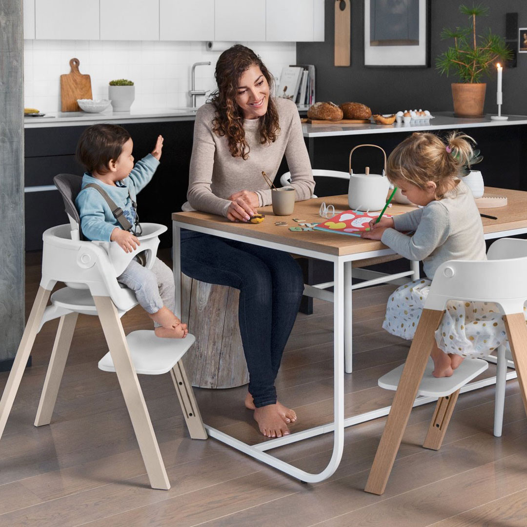 Сидіння з обмежувачем для стільчика Stokke Steps White (349801) - фото 4