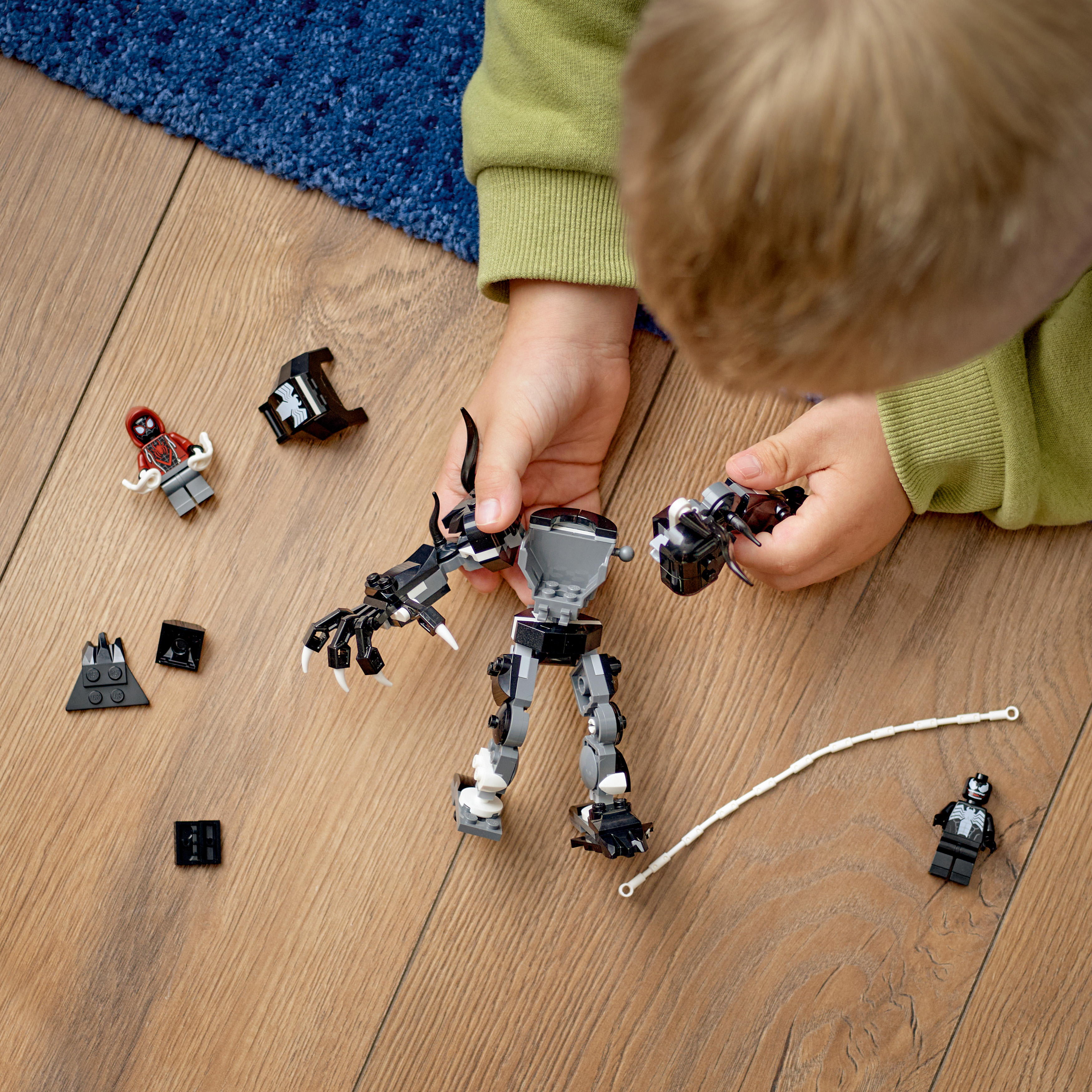 Конструктор LEGO Super Heroes Робот Венома vs. Майлз Моралез 134 детали (76276) - фото 3