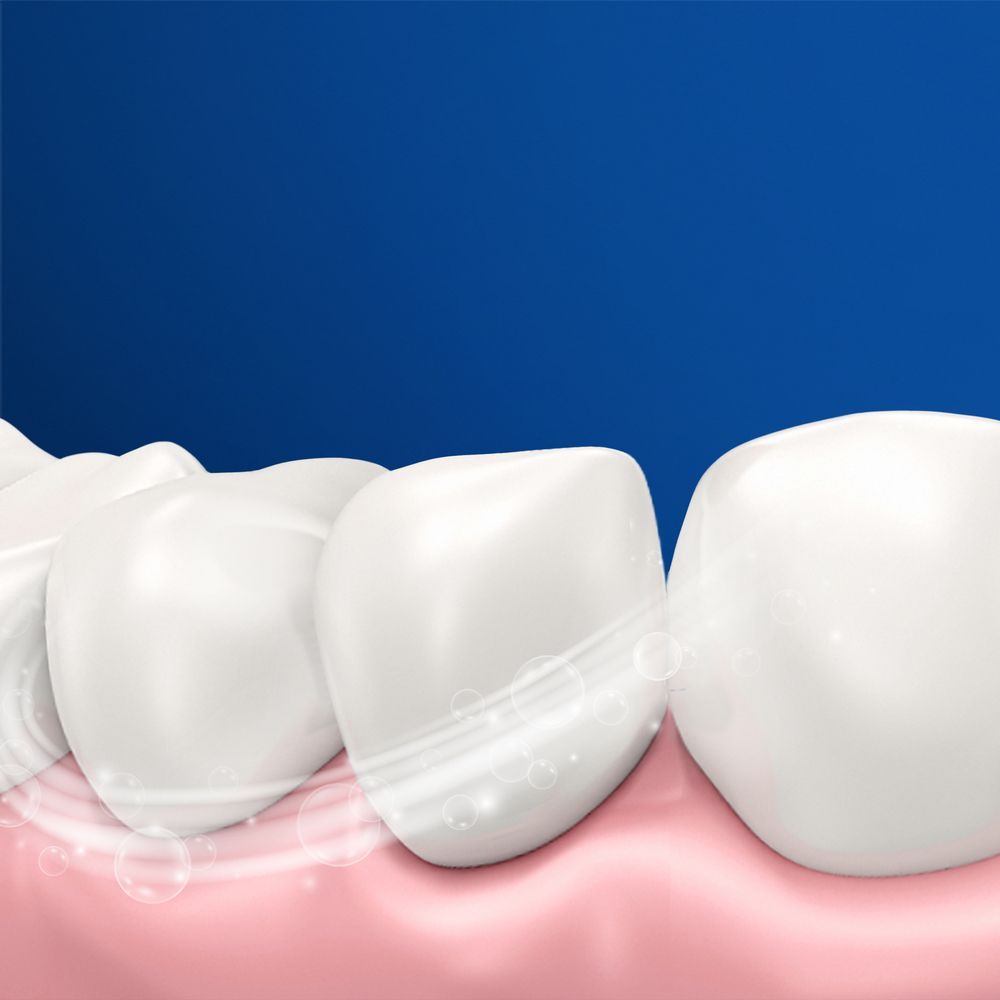Зубная щетка Oral-B 3D White Отбеливание, средняя, голубой, 2 шт. - фото 4