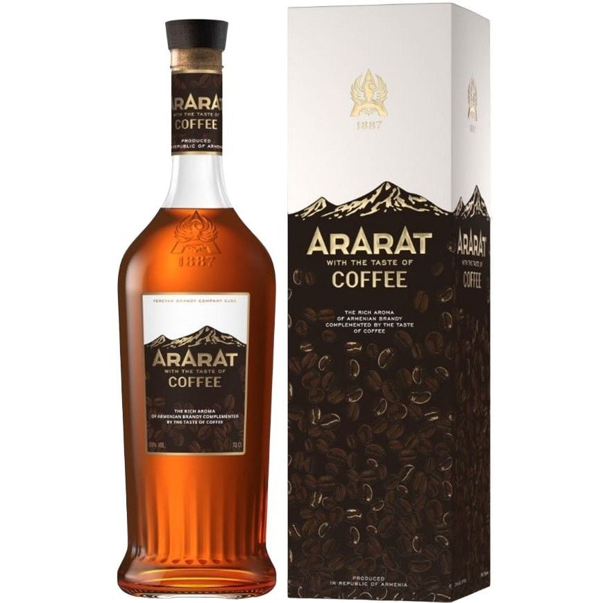 Крепкий алкогольный напиток Арарат Coffee 30% 0.7 л в подарочной упаковке - фото 1