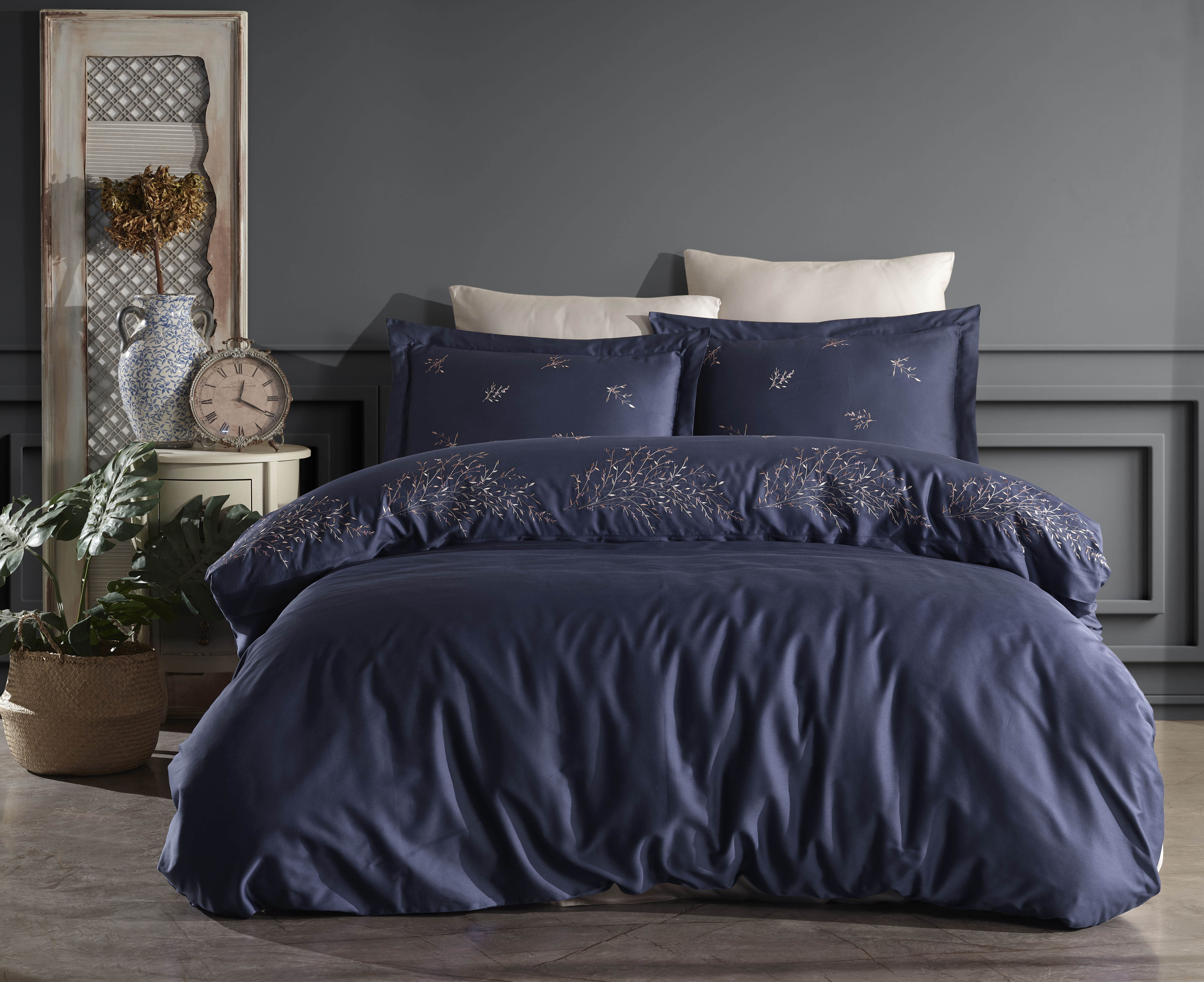 Комплект постельного белья Dantela Vita Asrin lacivert сатин с вышивкой евро синий (svt-2000022328296) - фото 1