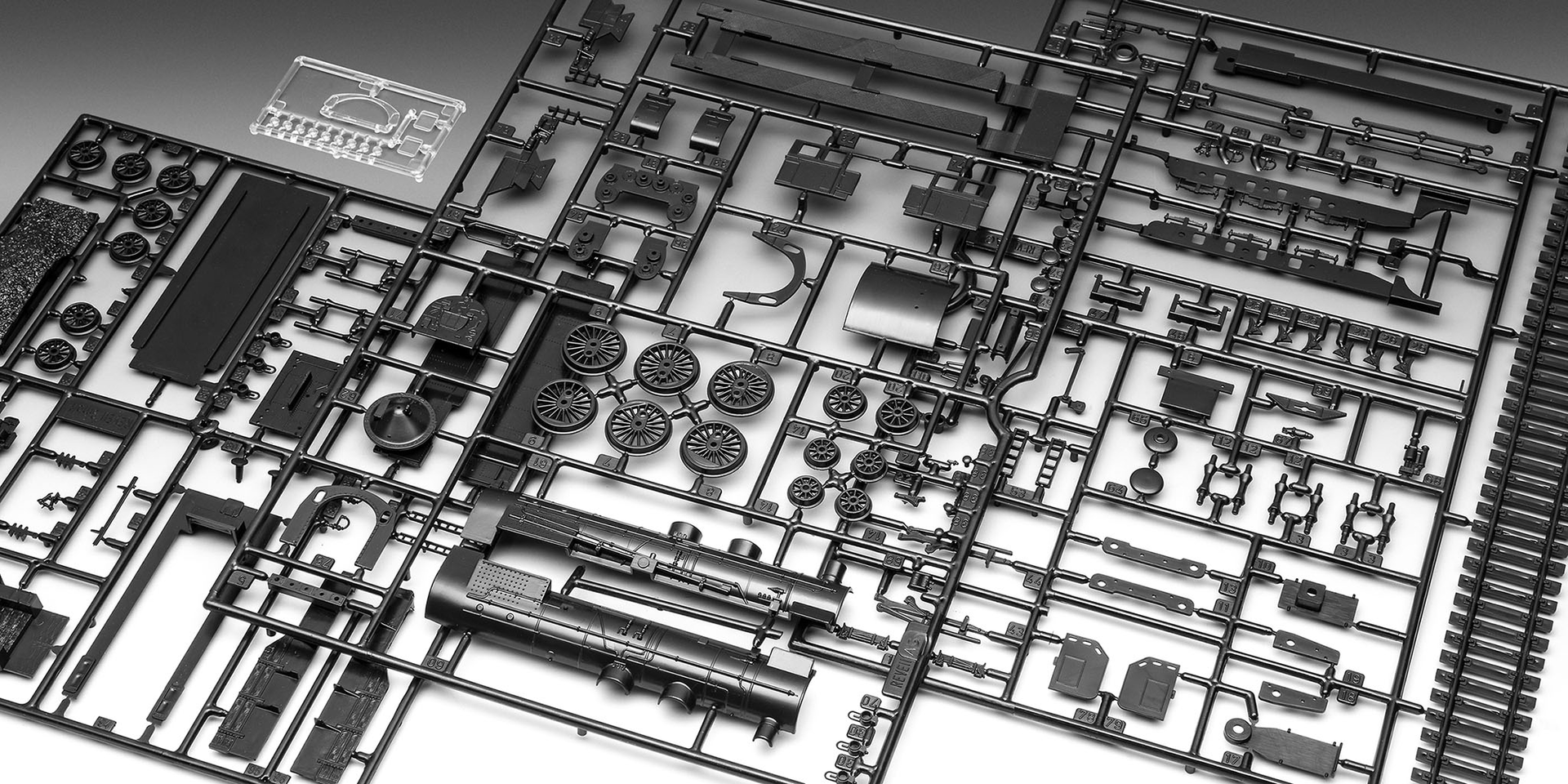 Збірна модель Revell Експрес локомотив S3/6 BR18 з тендером масштаб 1:87, 154 деталі (RVL-02168) - фото 8