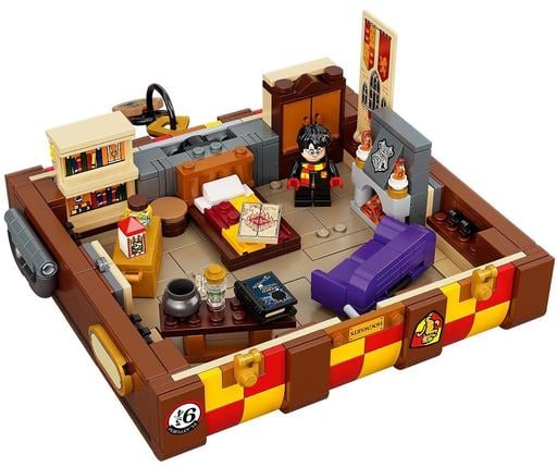 Уцінка. Конструктор LEGO Harry Potter Чарівна валіза Хогвартсу 603 деталей (76399) - фото 5