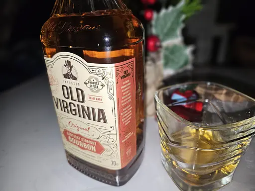 Виски Old Virginia Kentucky Straight Bourbon Whiskey 40% 0.7 л