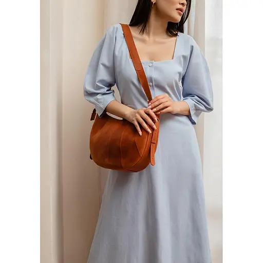 Шкіряна жіноча сумка Круасан свіло-коричнева - фото 7