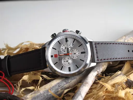 Часы Swiss Military-Hanowa Chrono Classic II 06-4332.04.001 - фото 2