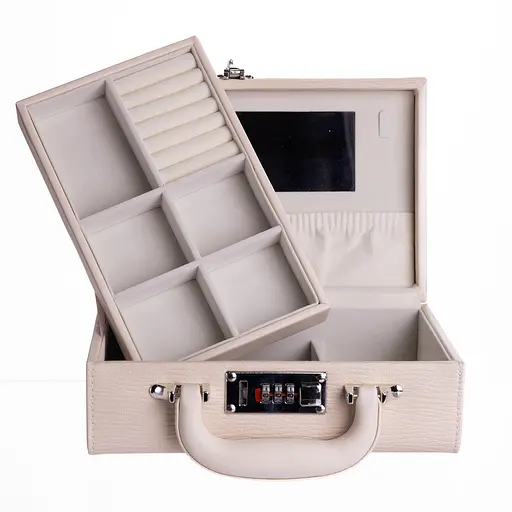 Скринька для прикрас екошкіра 2 яруси з кодовим замком 24×16×9.5 см органайзер для прикрас Бежевий Yiwu HP-5-24BE - фото 5