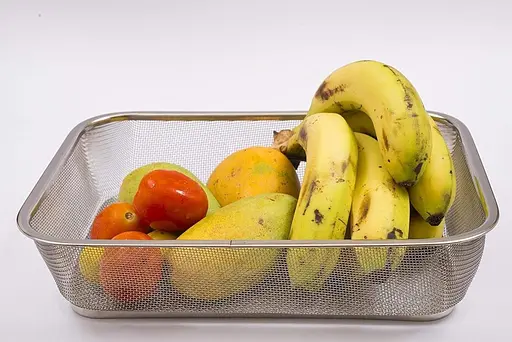 Прямоугольное кухонное сито-дуршлаг из нержавеющей стали с мелкой сеткой и подставкой 30х22х7 см, Kitchen Master 85637 - фото 6