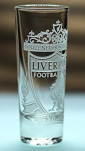 Стеклянная рюмка 60мл Liverpool с гравировкой подарок для фаната стопка ФК Ливерпуль футбольная стопка - фото 2