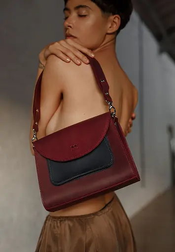 Женская кожаная сумка Liv бордово-синяя винтажная - фото 2