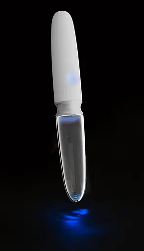 Вібратор Liaison Straight LED 17.7 см білий - фото 10