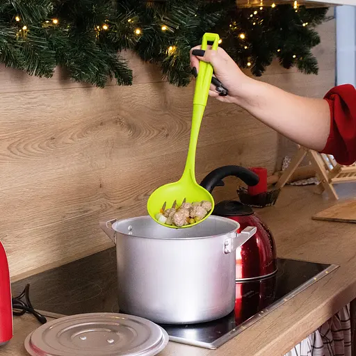 Шумівка кухарська пластикова перфорована з прорізами 34 см, Kitchen Master Салатовий 85686 - фото 3