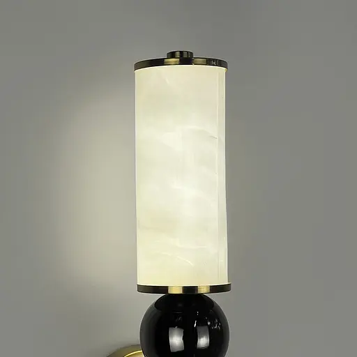 Бра із мармуровим плафоном та овою кулькою у латунному корпусі 37 см Line F Арт. WSR2-130*350 - фото 6