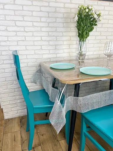 Скатерть силиконовая с серебряной стразовой лентой 380х160 см - фото 5