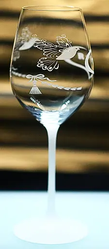 Винний келих 480 мл Ти і Я з голубами весільні фужери  подарунок для пари - фото 3